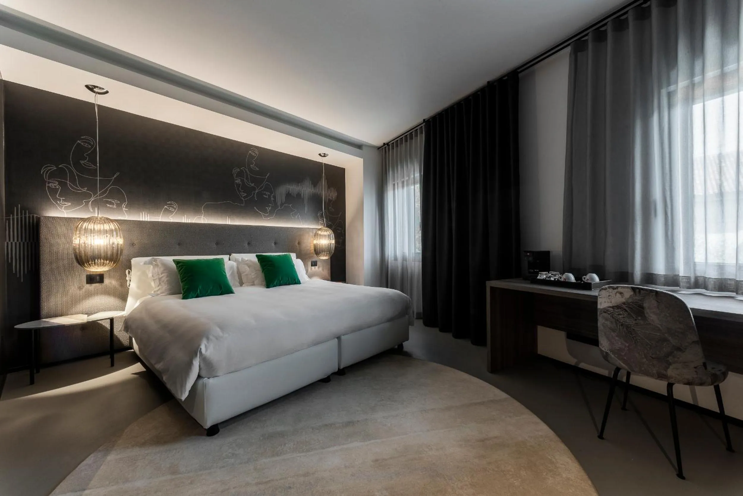 Bedroom, Bed in Hotel Doriguzzi