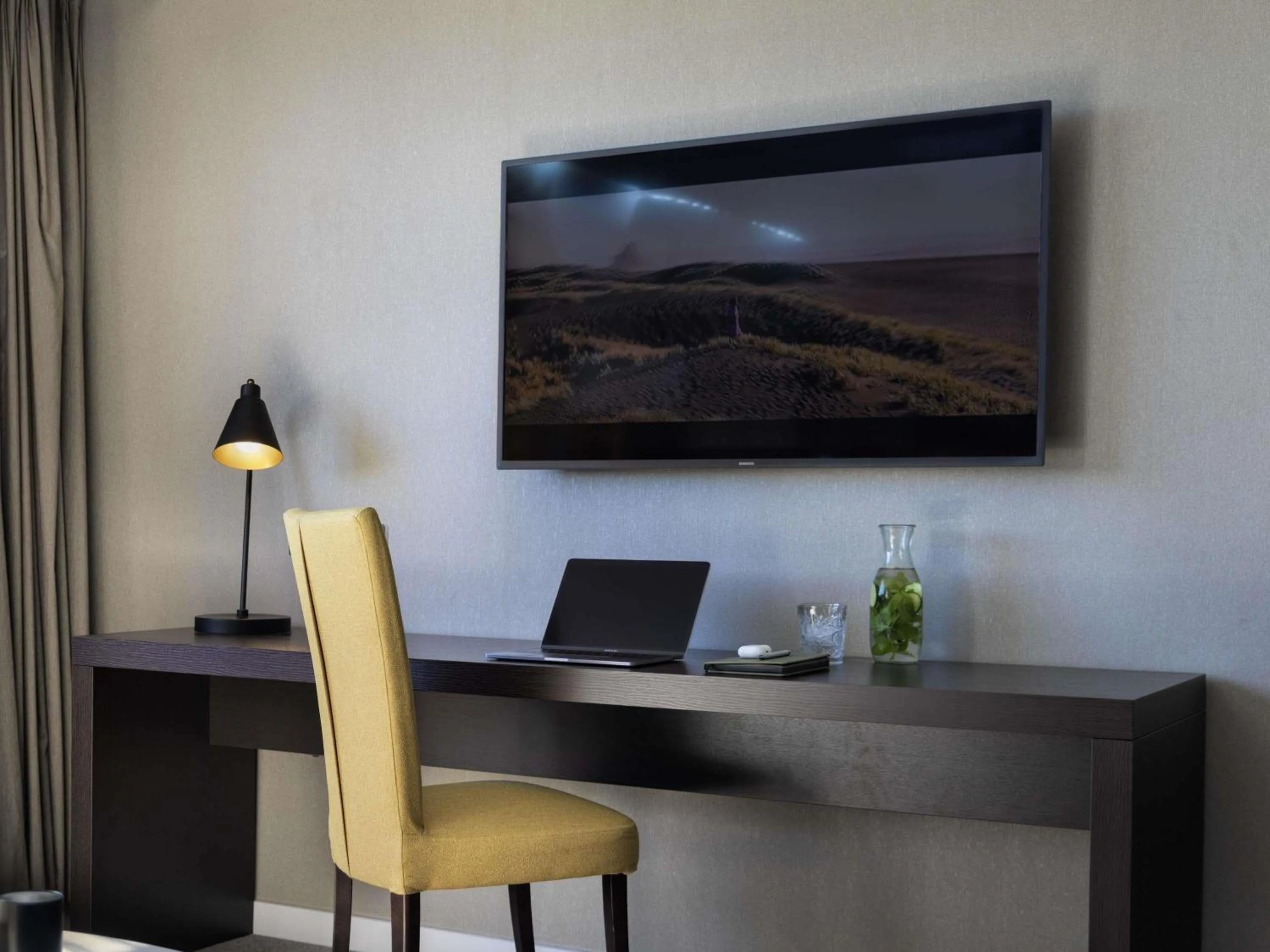 Bedroom in The Sebel Auckland Manukau