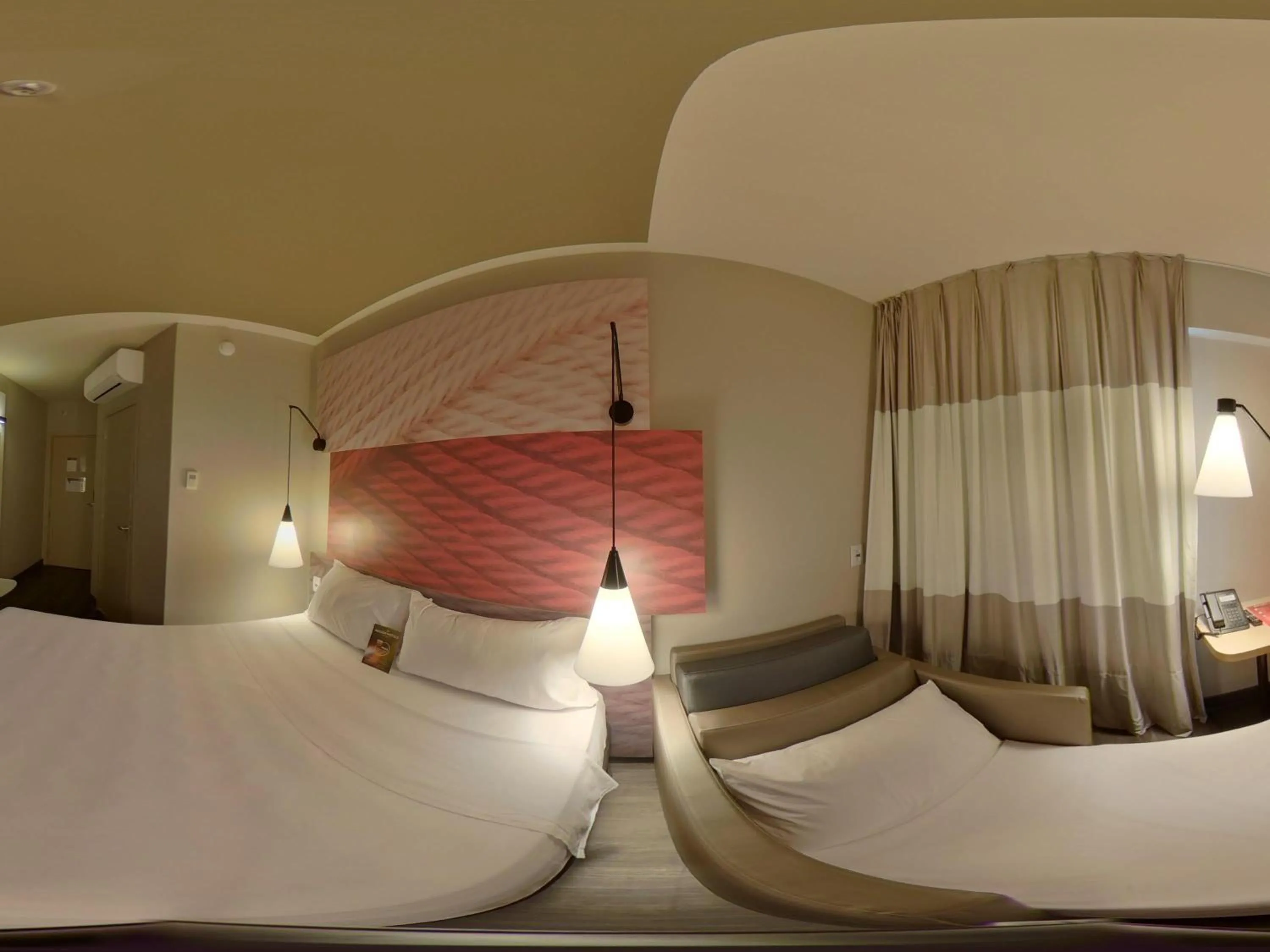 Bedroom, Bed in ibis Natal