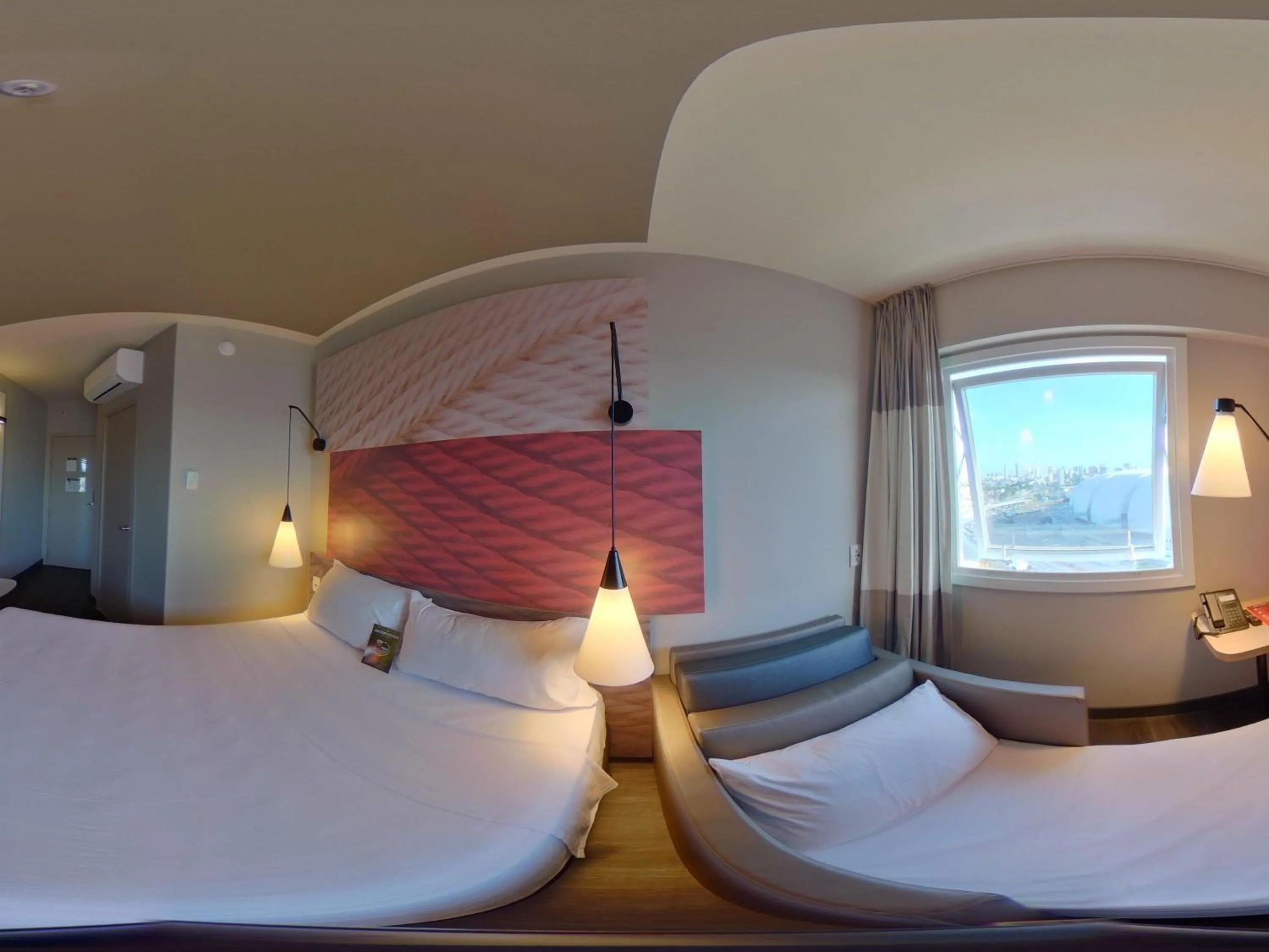 Bedroom, Bed in ibis Natal