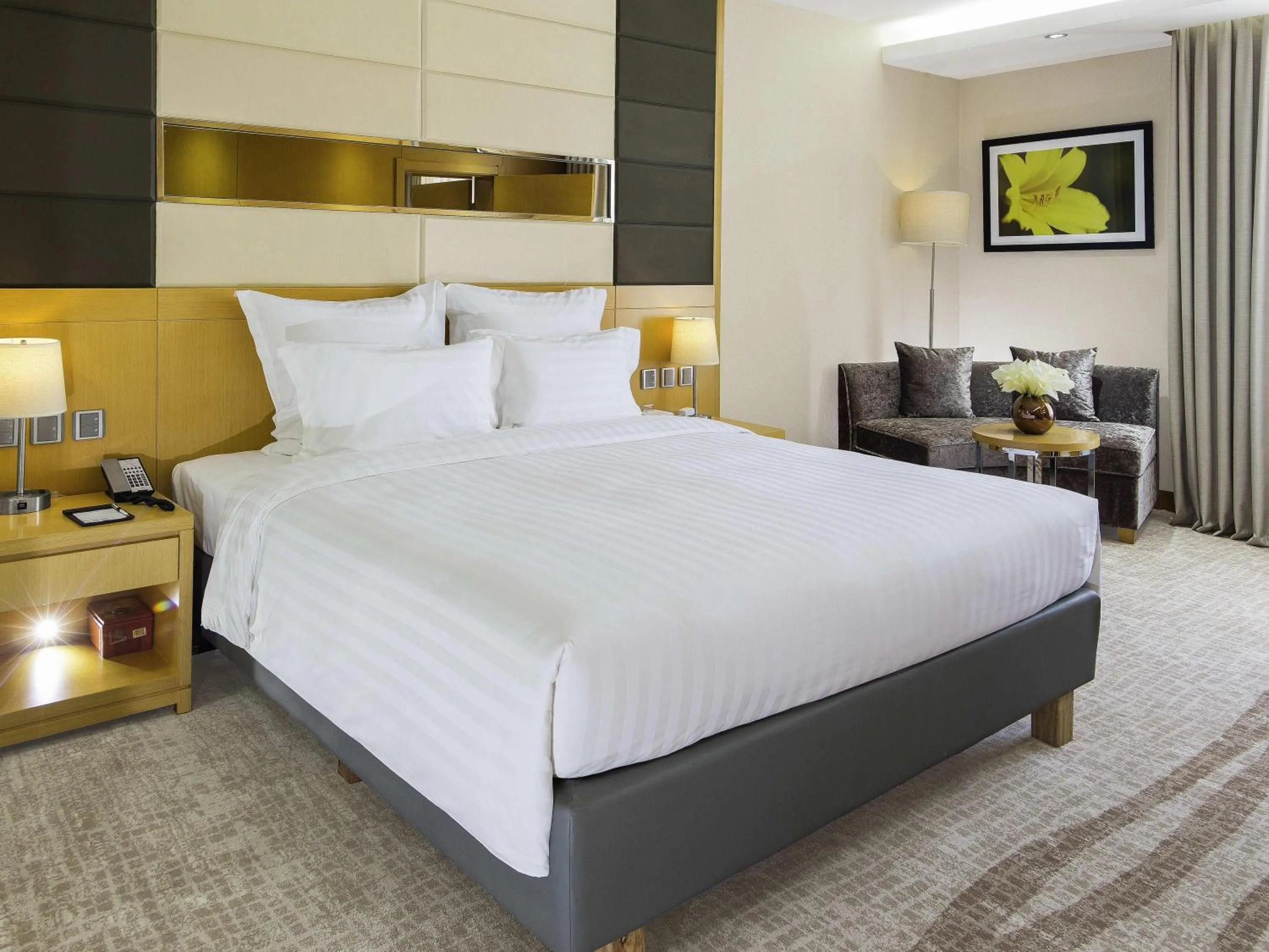 Bedroom, Bed in Novotel Ulaanbaatar