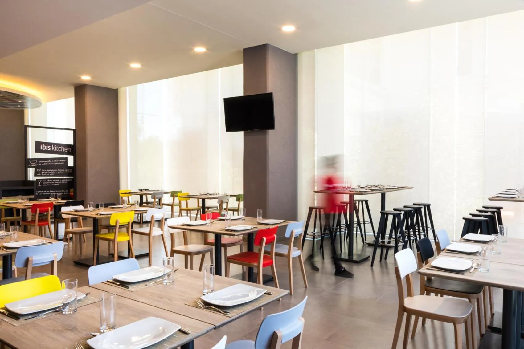 Restaurant/places to eat in Ibis Mazatlan Marina