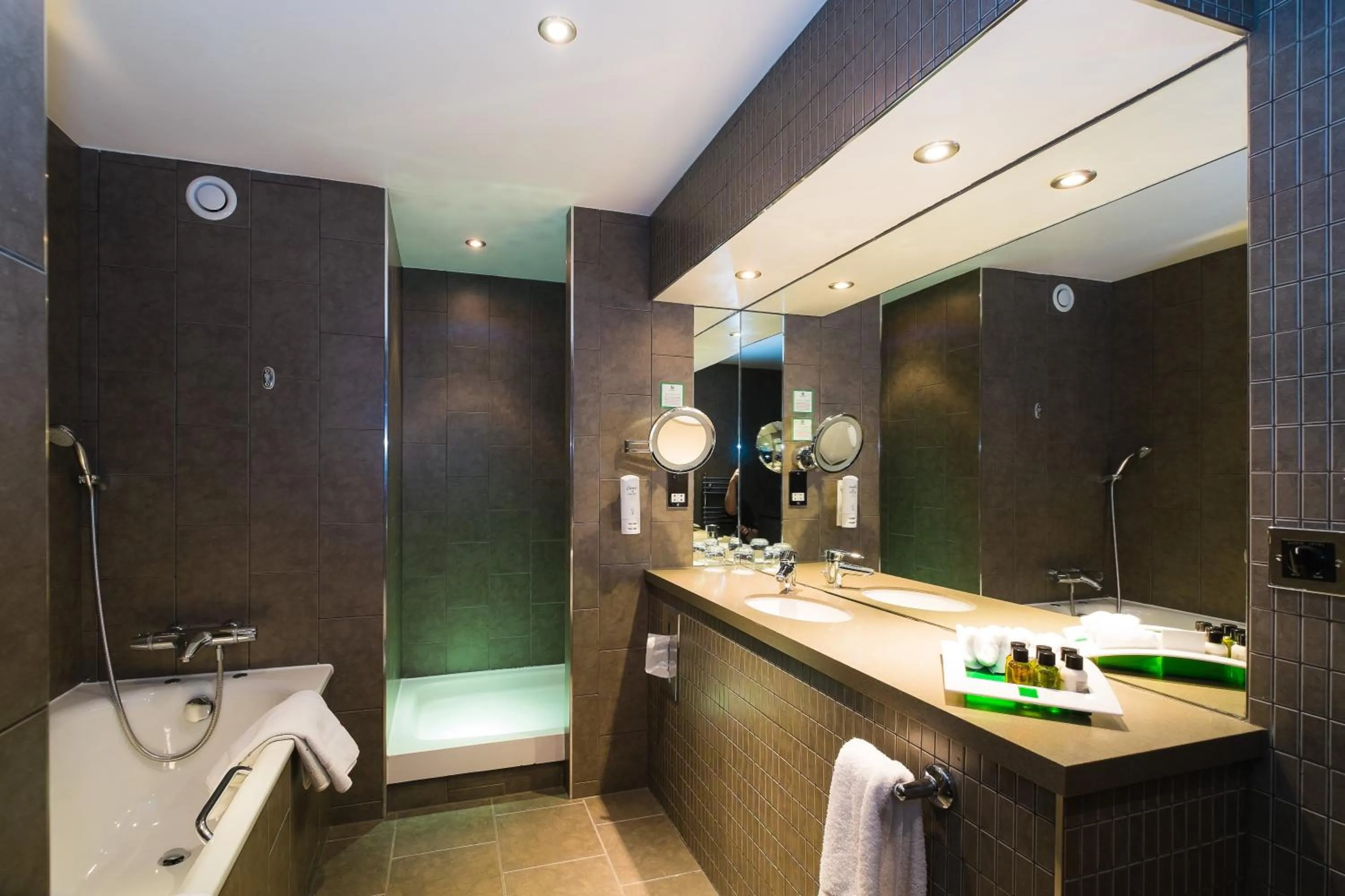 Bathroom in Holiday Inn Aberdeen West by IHG
