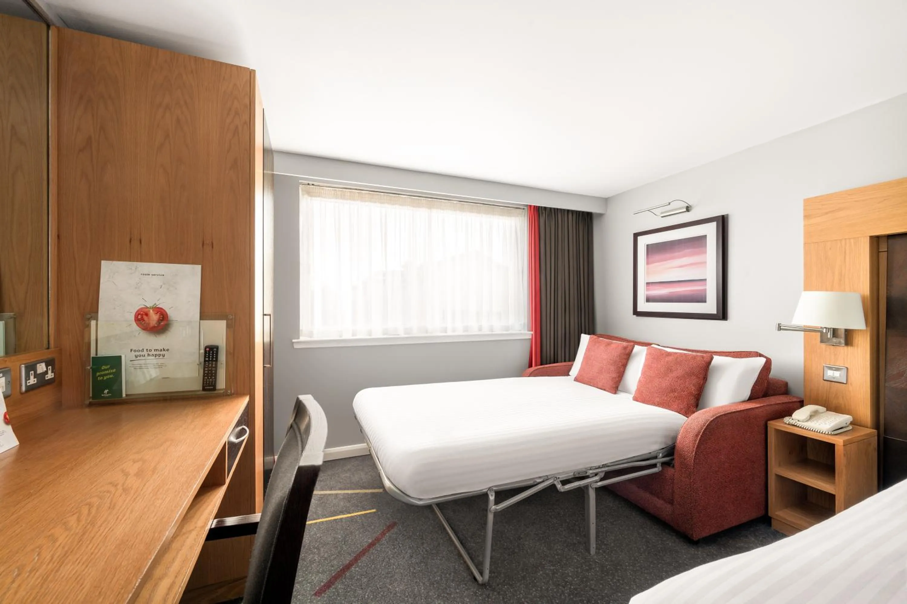 Bed in Holiday Inn Aberdeen West by IHG