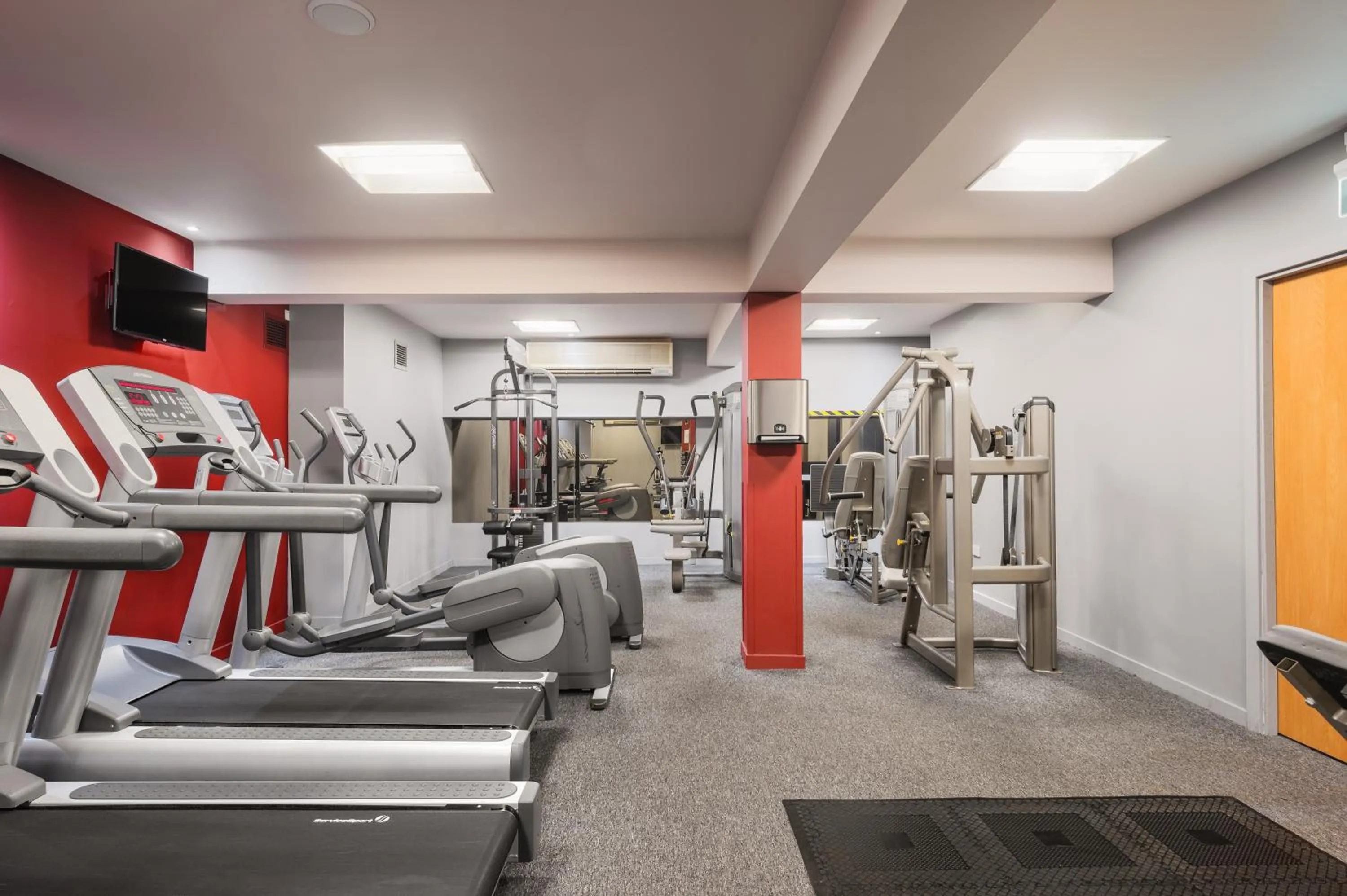 Holiday Inn Aberdeen West by IHG