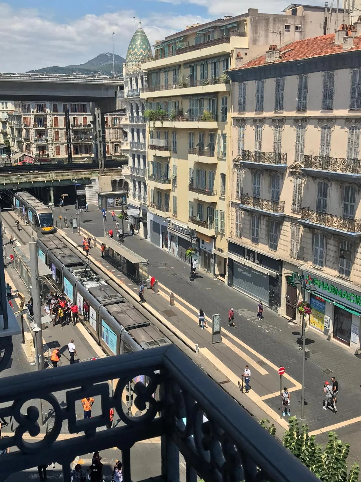 Street view in Studios Floreal