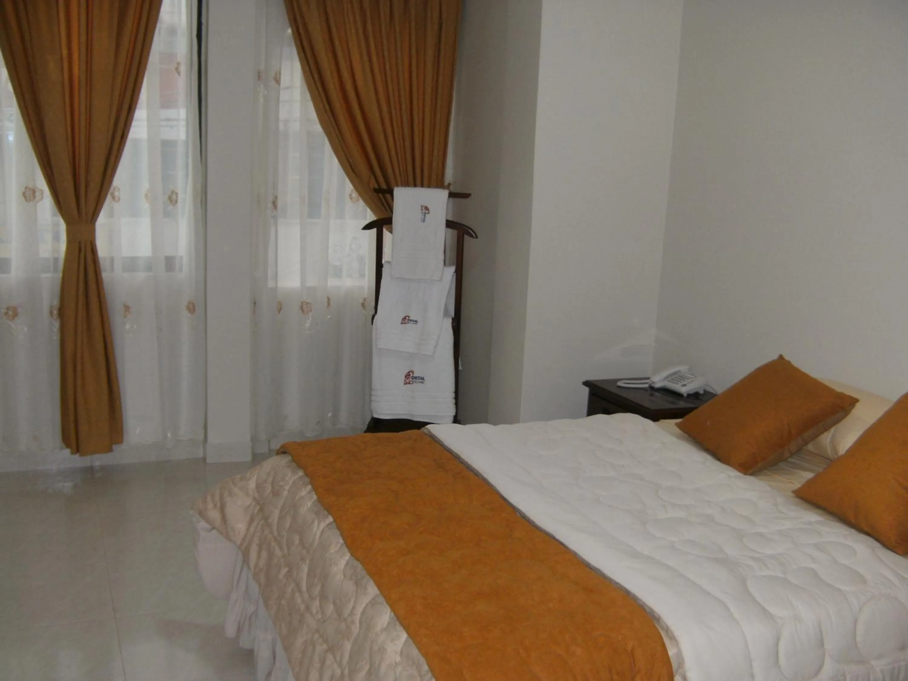 Photo of the whole room in Hostal Fevilamir