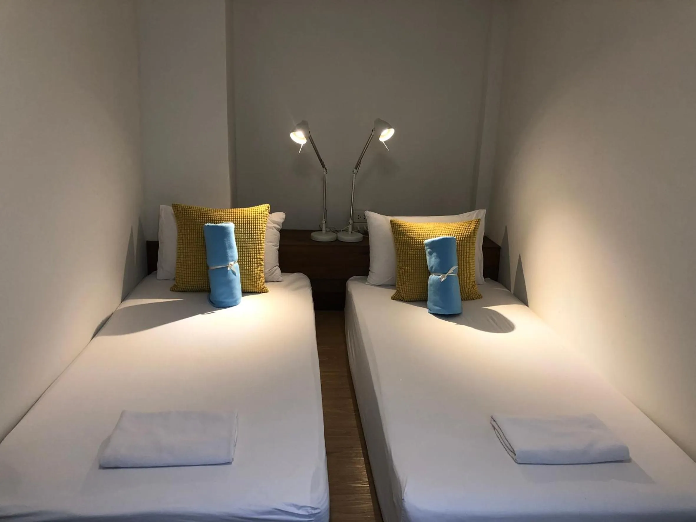 Bed in Yaksa Private