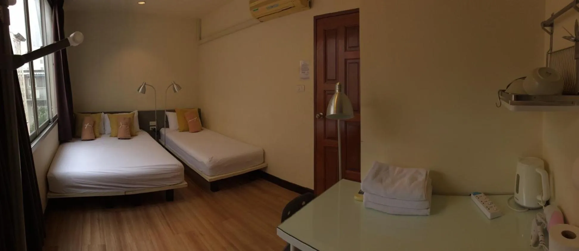 Bed in Yaksa Private