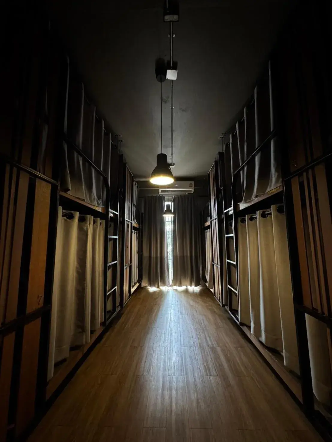 Bed in 8-Bed Mixed Dormitory Room in Yaksa Private Bed in 8-Bed Mixed Dormitory Room in Yaksa Private