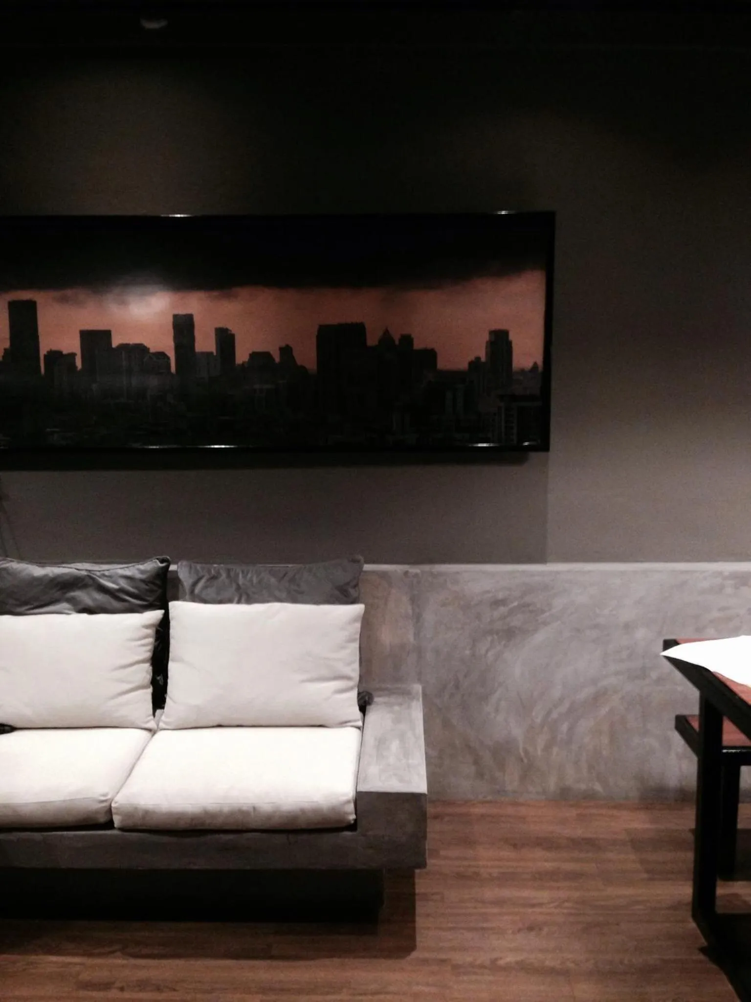 Area and facilities in Yaksa Private