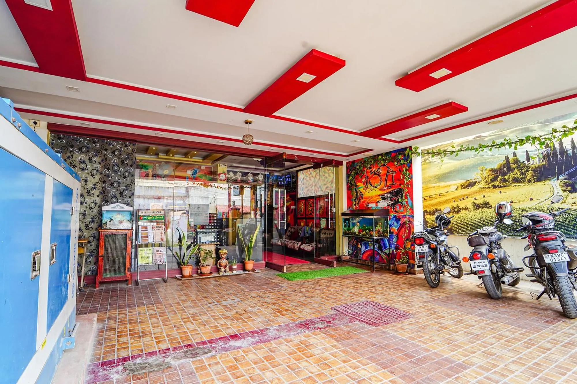 Facade/entrance in FabExpress Apple Grand - 200m from Our Lady of Fatima Church