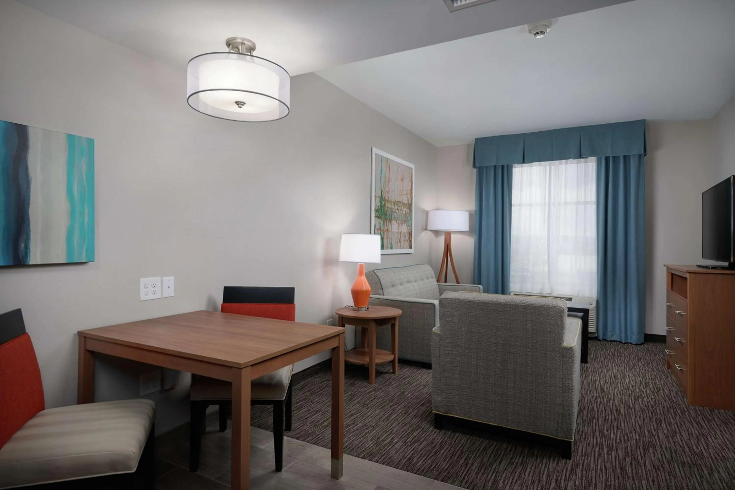 Bedroom in Homewood Suites By Hilton Cincinnati Midtown