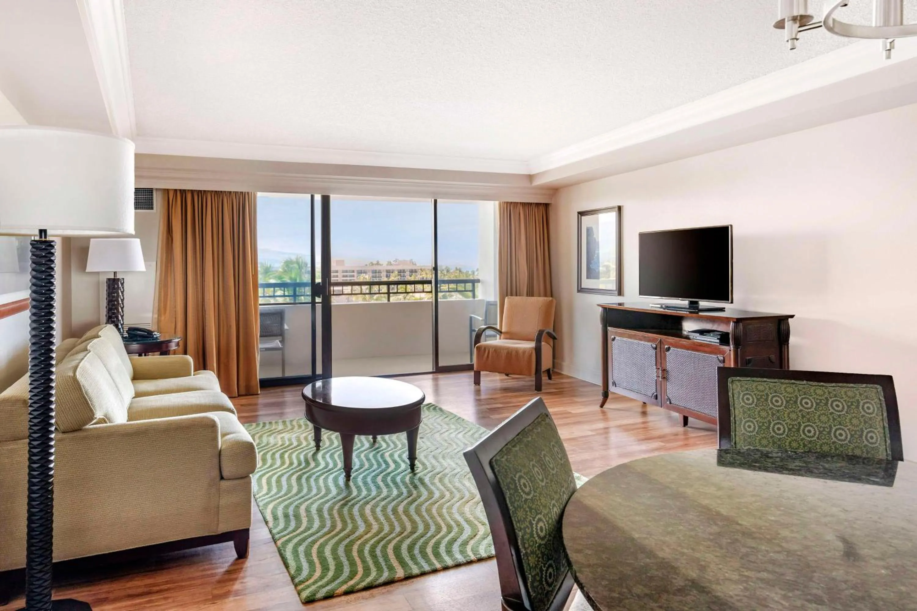 Living room in Hilton Grand Vacations Club Ocean Tower Waikoloa Village