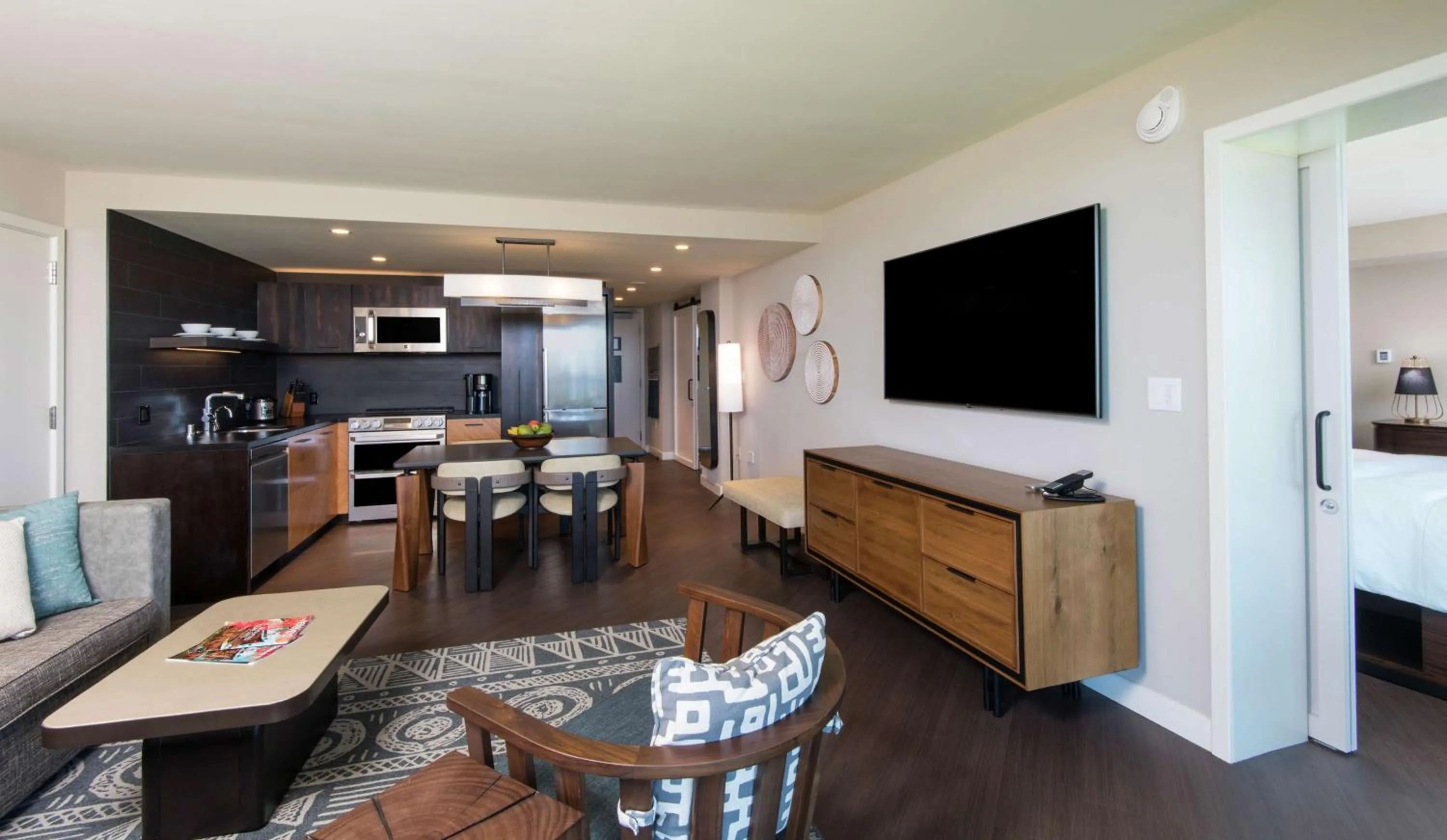 Living room in Hilton Grand Vacations Club Ocean Tower Waikoloa Village