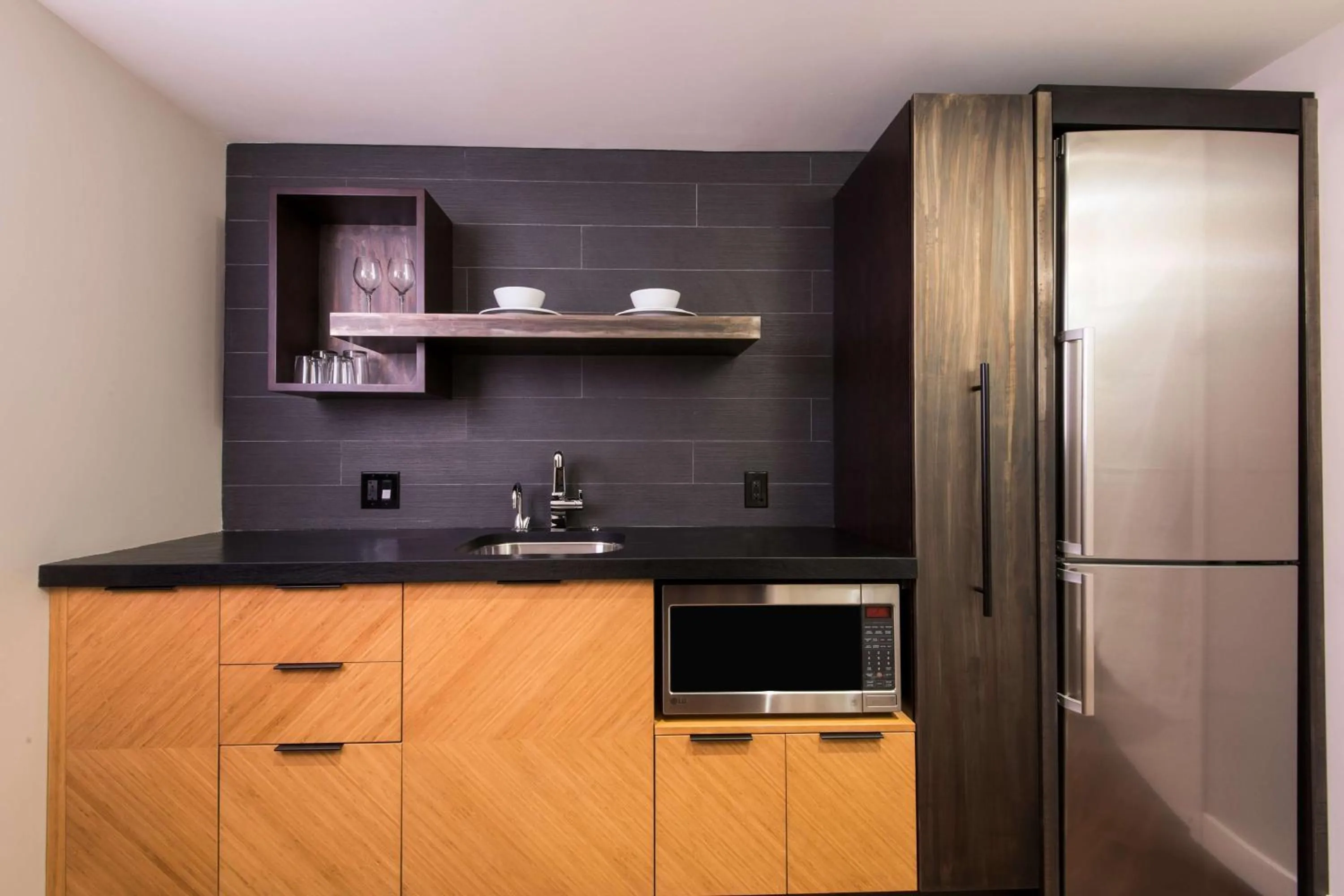 Kitchen or kitchenette in Hilton Grand Vacations Club Ocean Tower Waikoloa Village