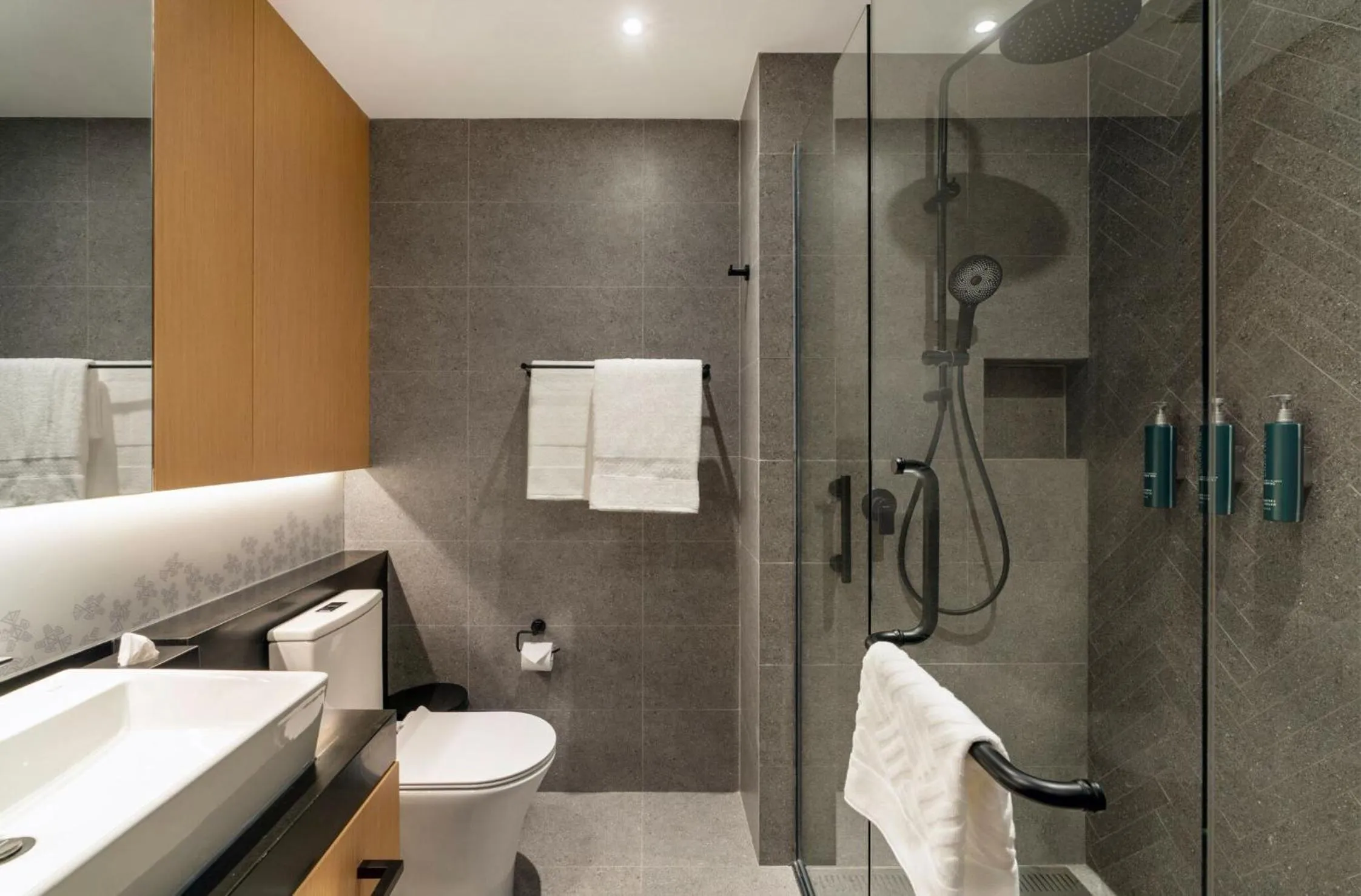 Bathroom in Hilton Port Moresby Hotel & Residences