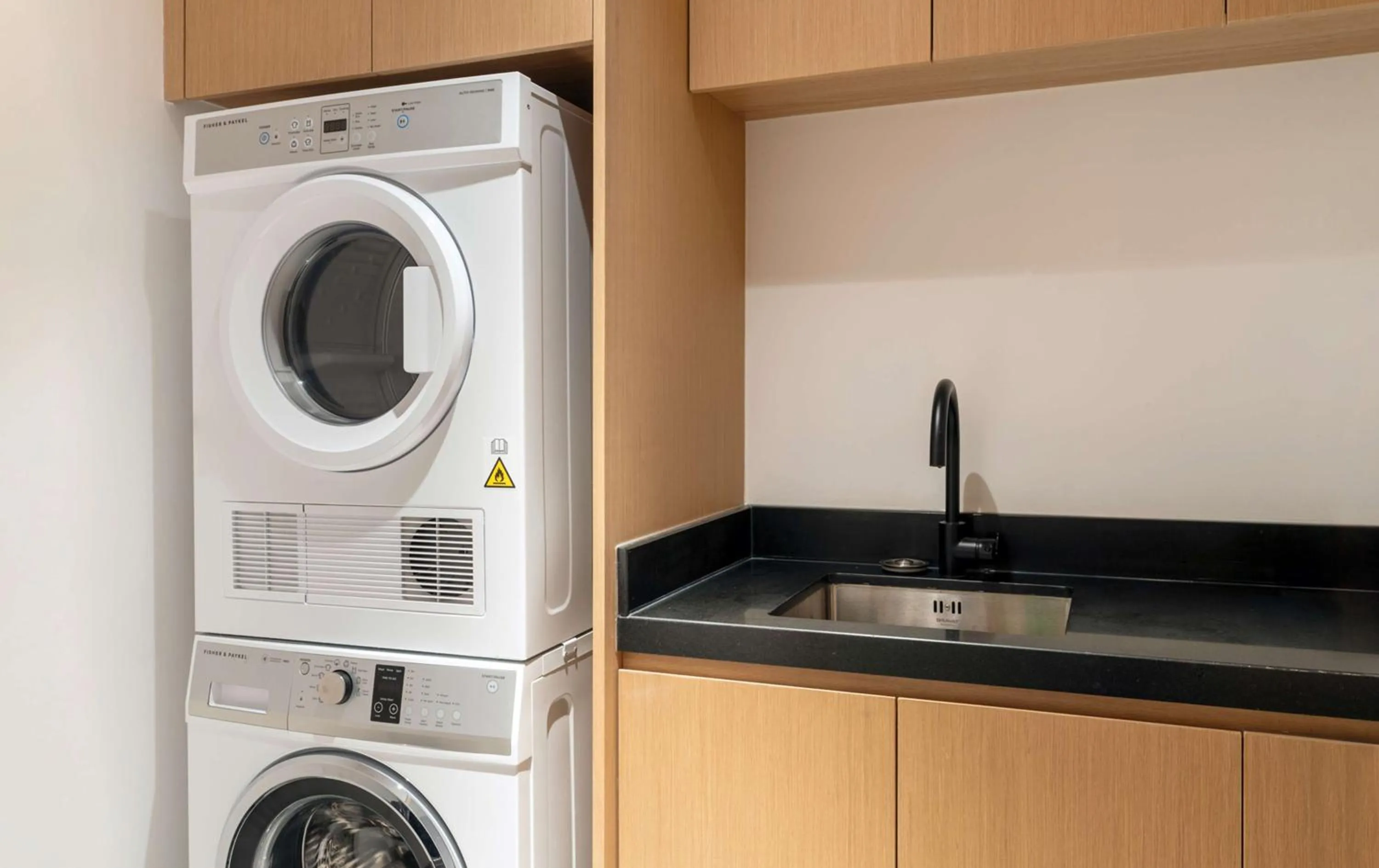 Kitchen or kitchenette in Hilton Port Moresby Hotel & Residences