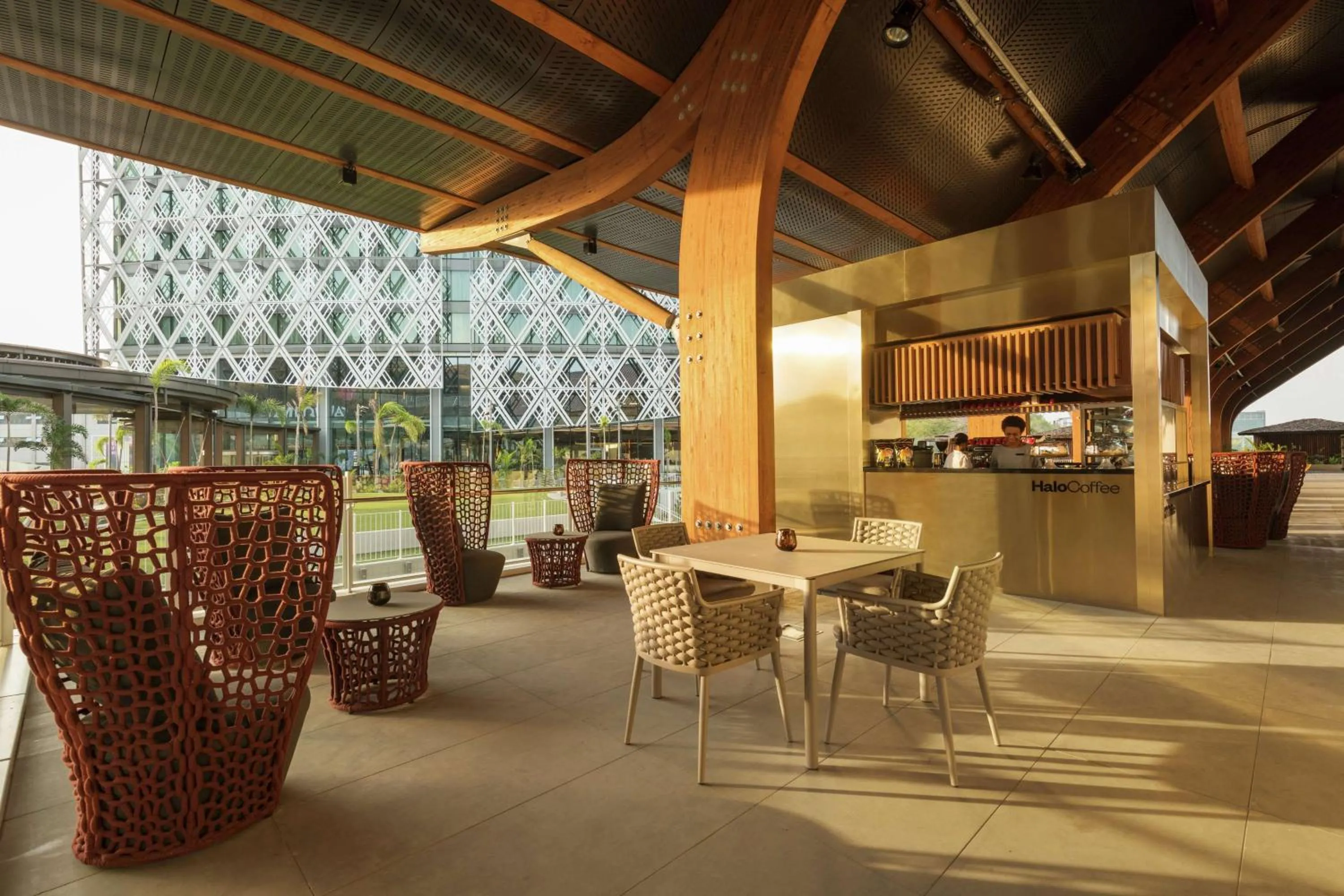 Restaurant/places to eat in Hilton Port Moresby Hotel & Residences