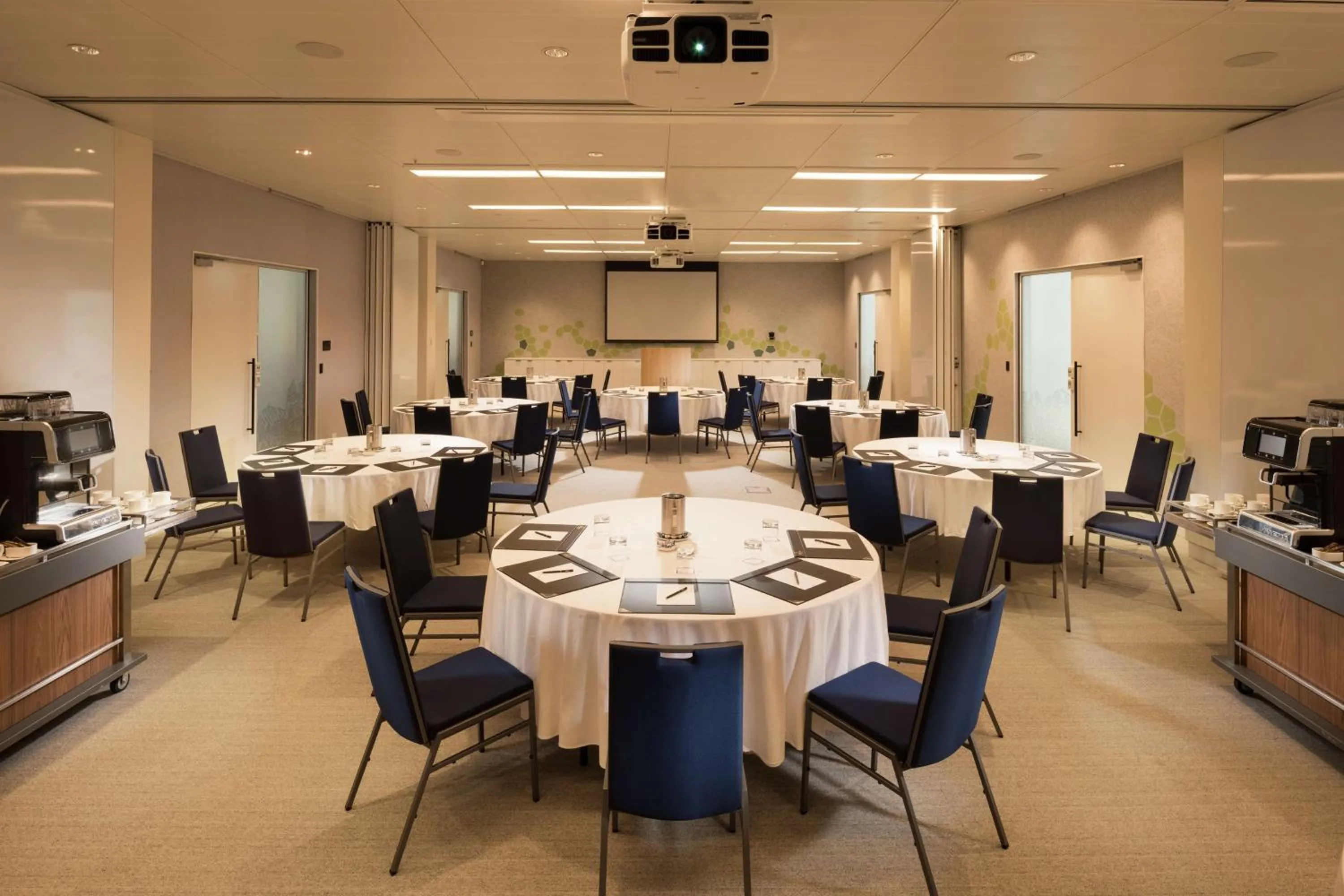 Meeting/conference room in Hilton Port Moresby Hotel & Residences