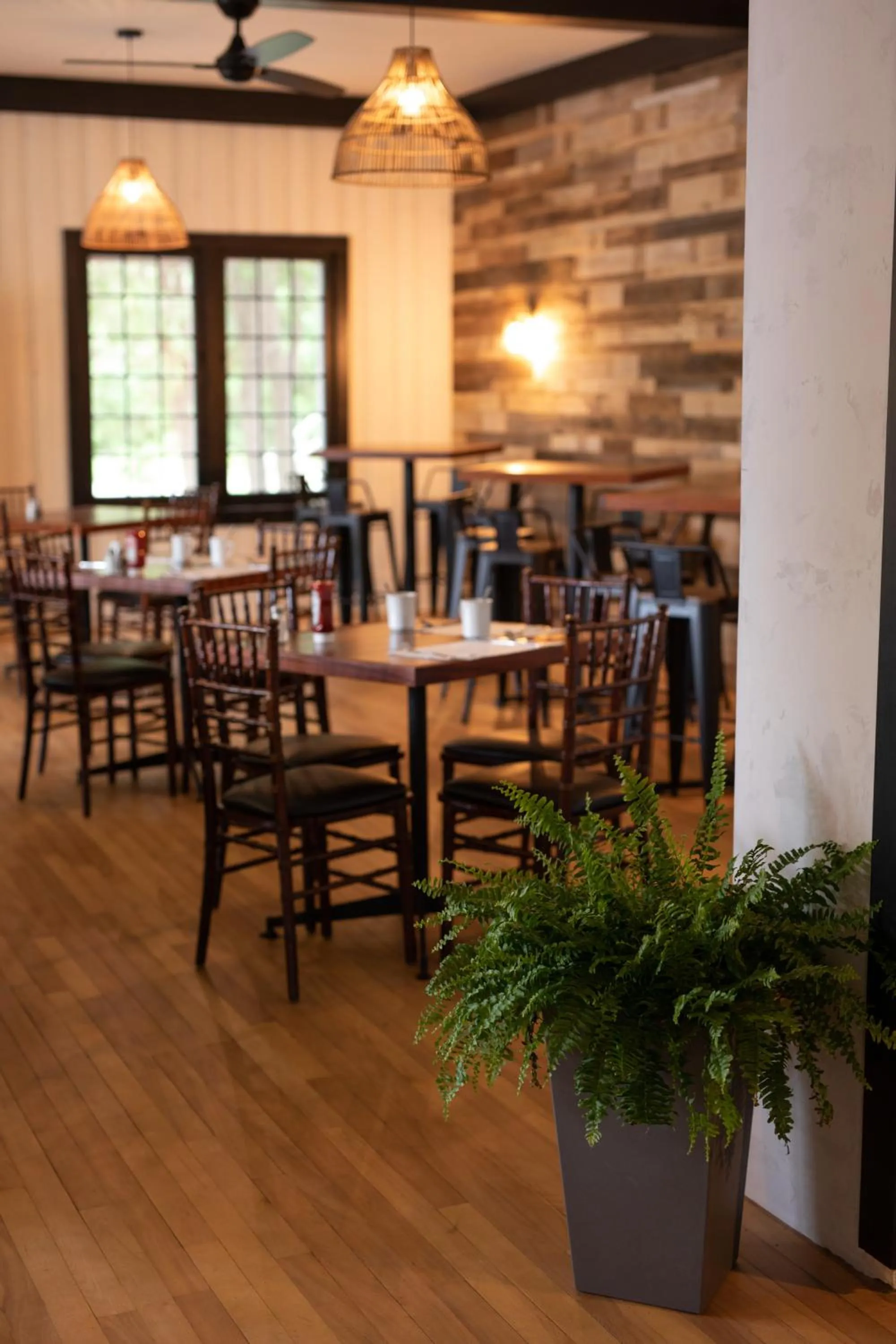 Restaurant/places to eat in Bonnie View Inn