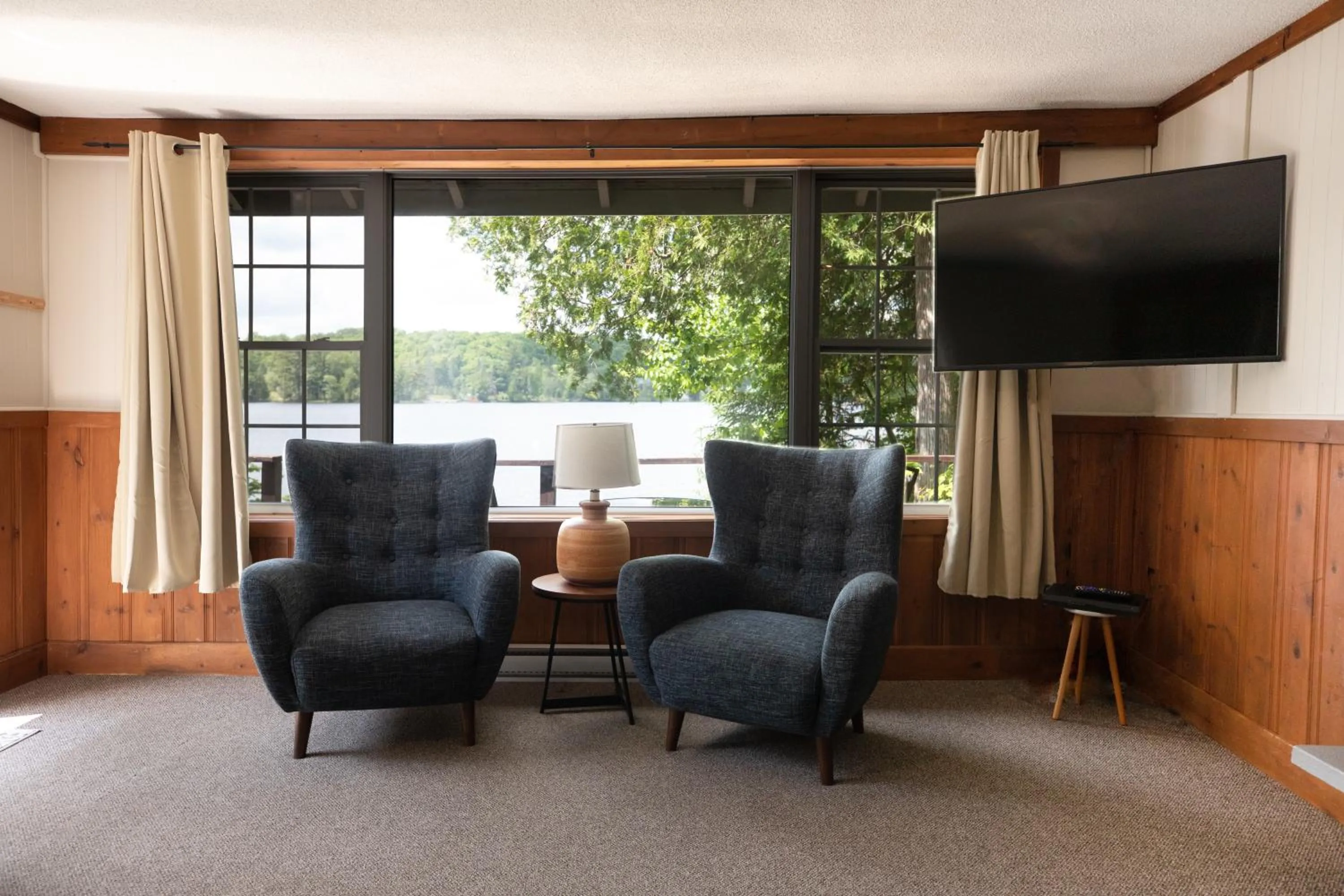 TV and multimedia in Bonnie View Inn