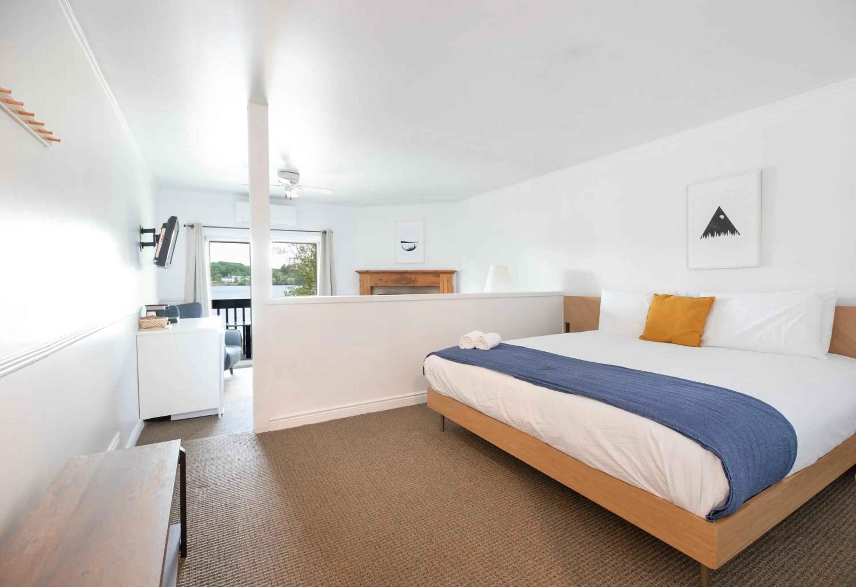 Photo of the whole room, Bed in Bonnie View Inn