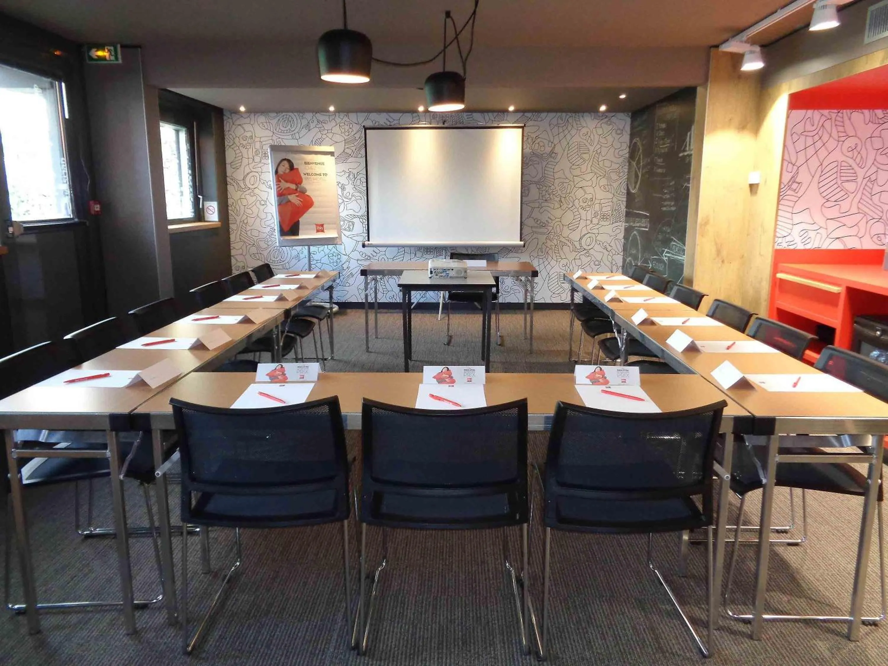 Meeting/conference room in ibis Valence Sud