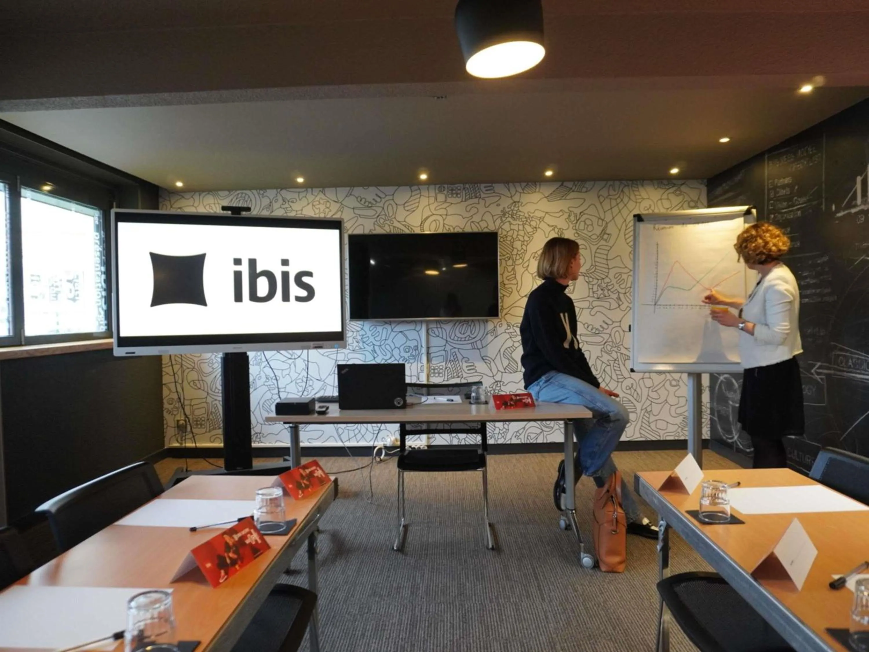 Meeting/conference room in ibis Valence Sud