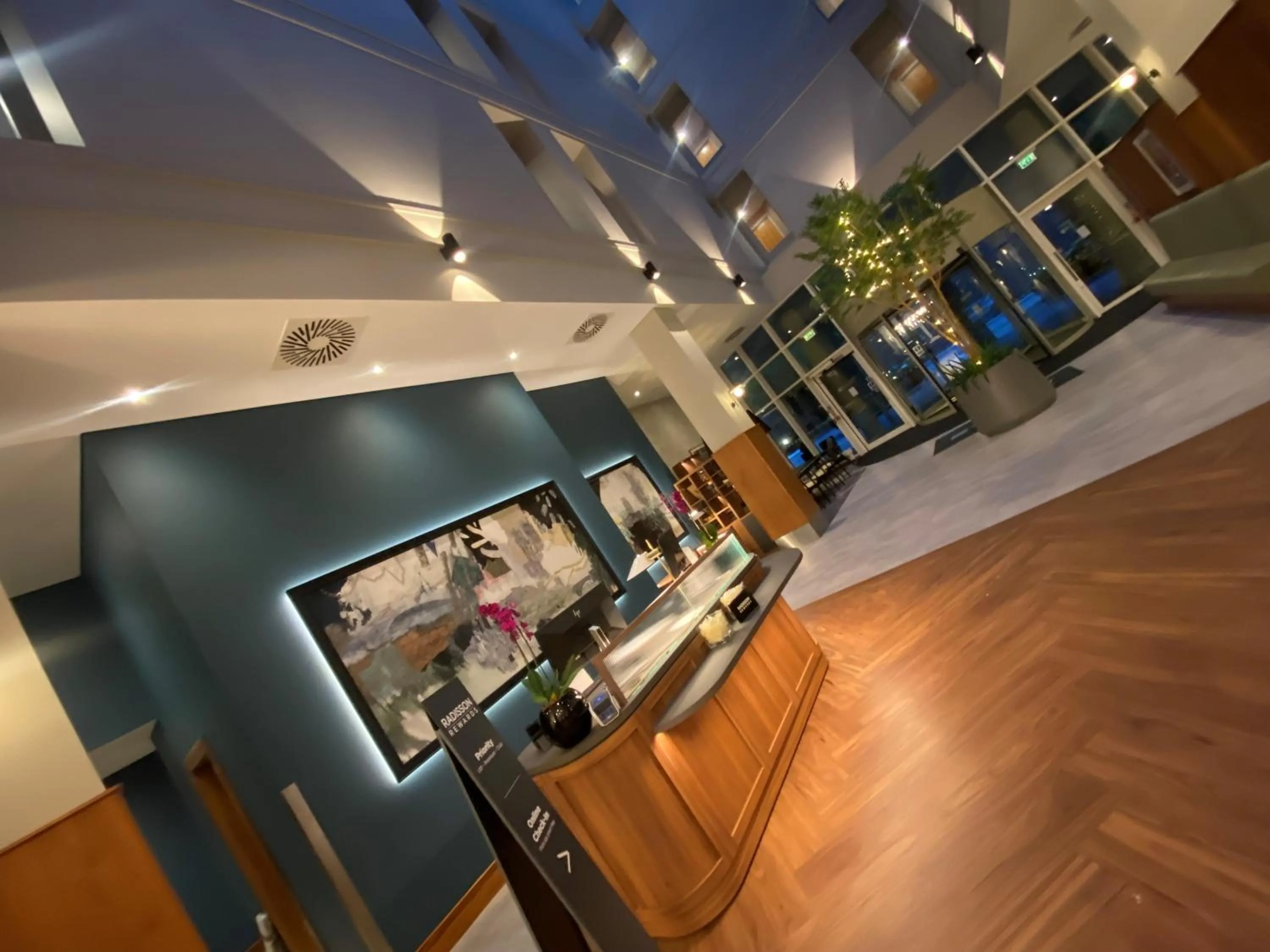 Lobby or reception in Radisson Blu Hotel, Durham