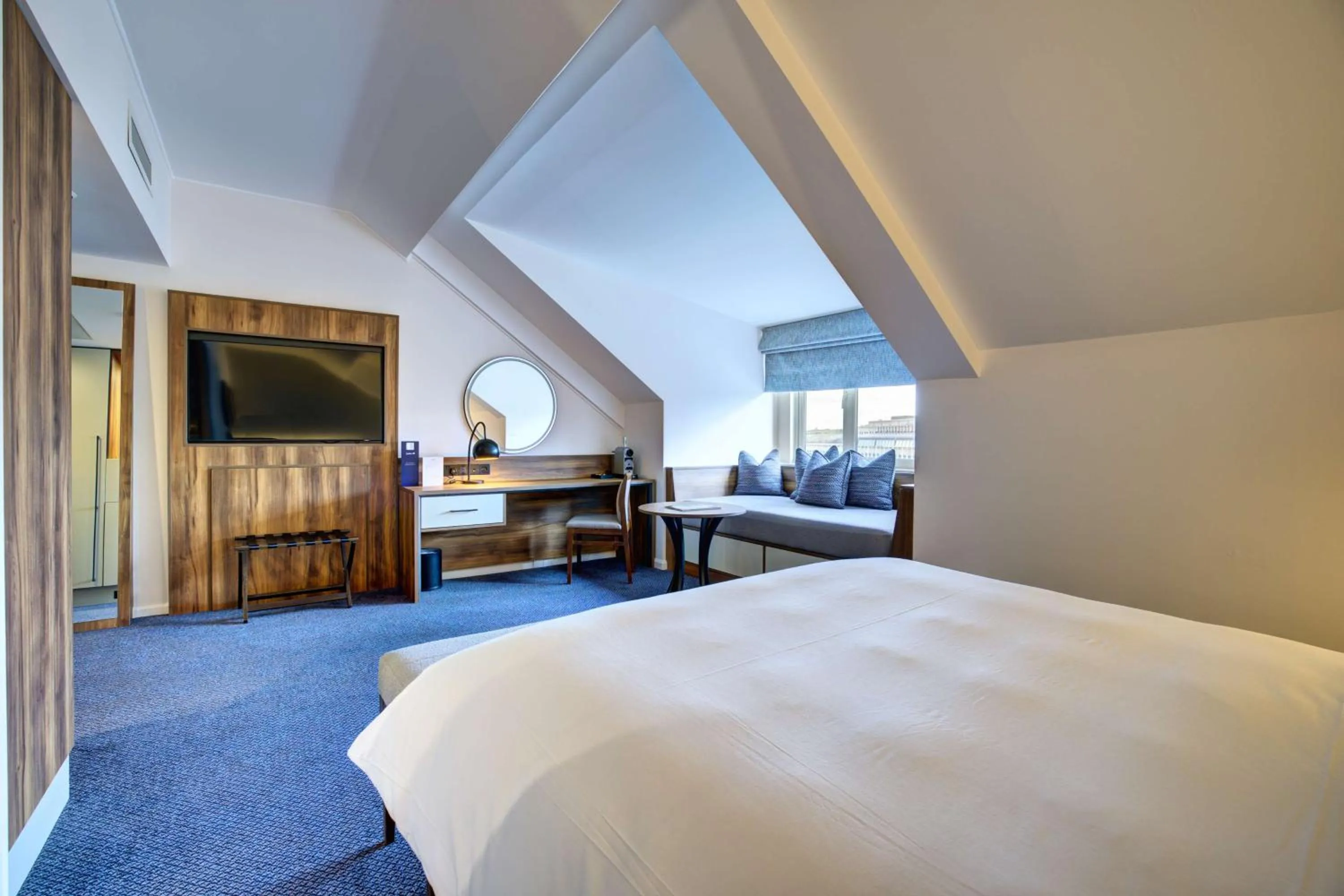 Bedroom, Bed in Radisson Blu Hotel, Durham