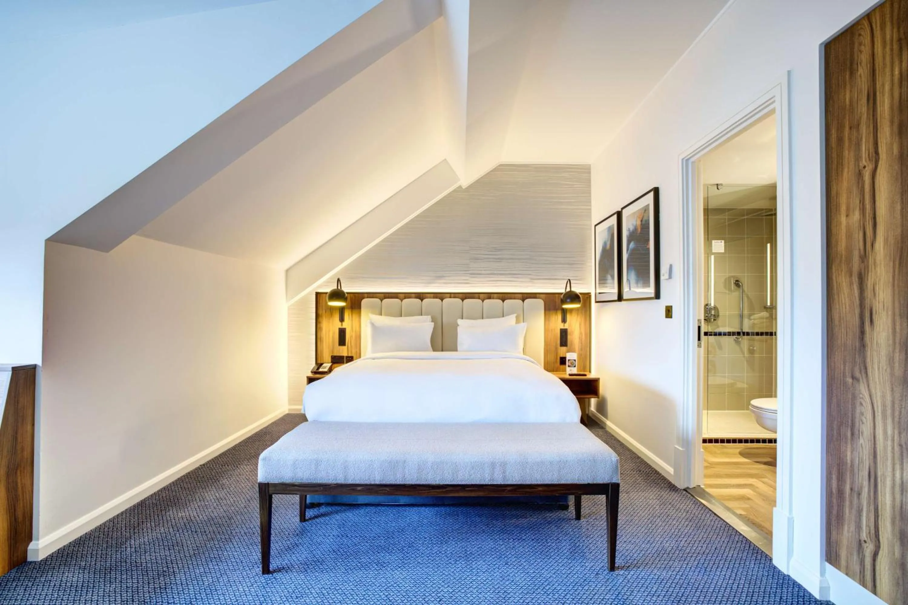 Bedroom, Bed in Radisson Blu Hotel, Durham