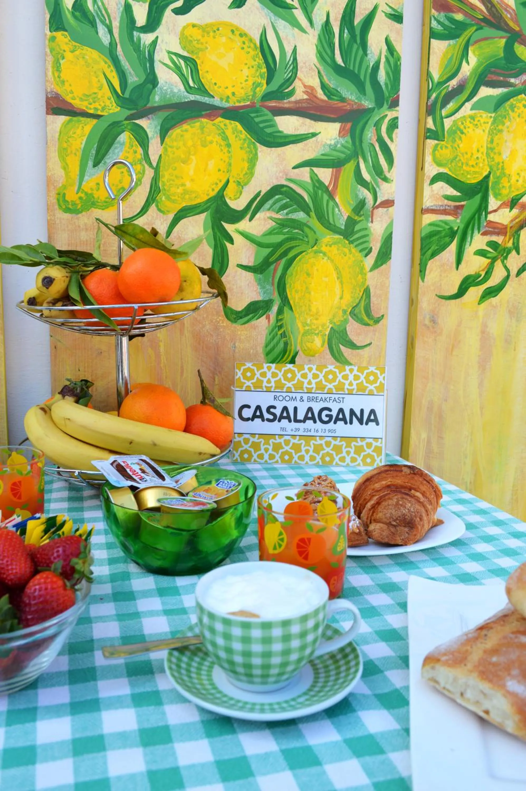 Food and drinks in B&B Casa Laganà