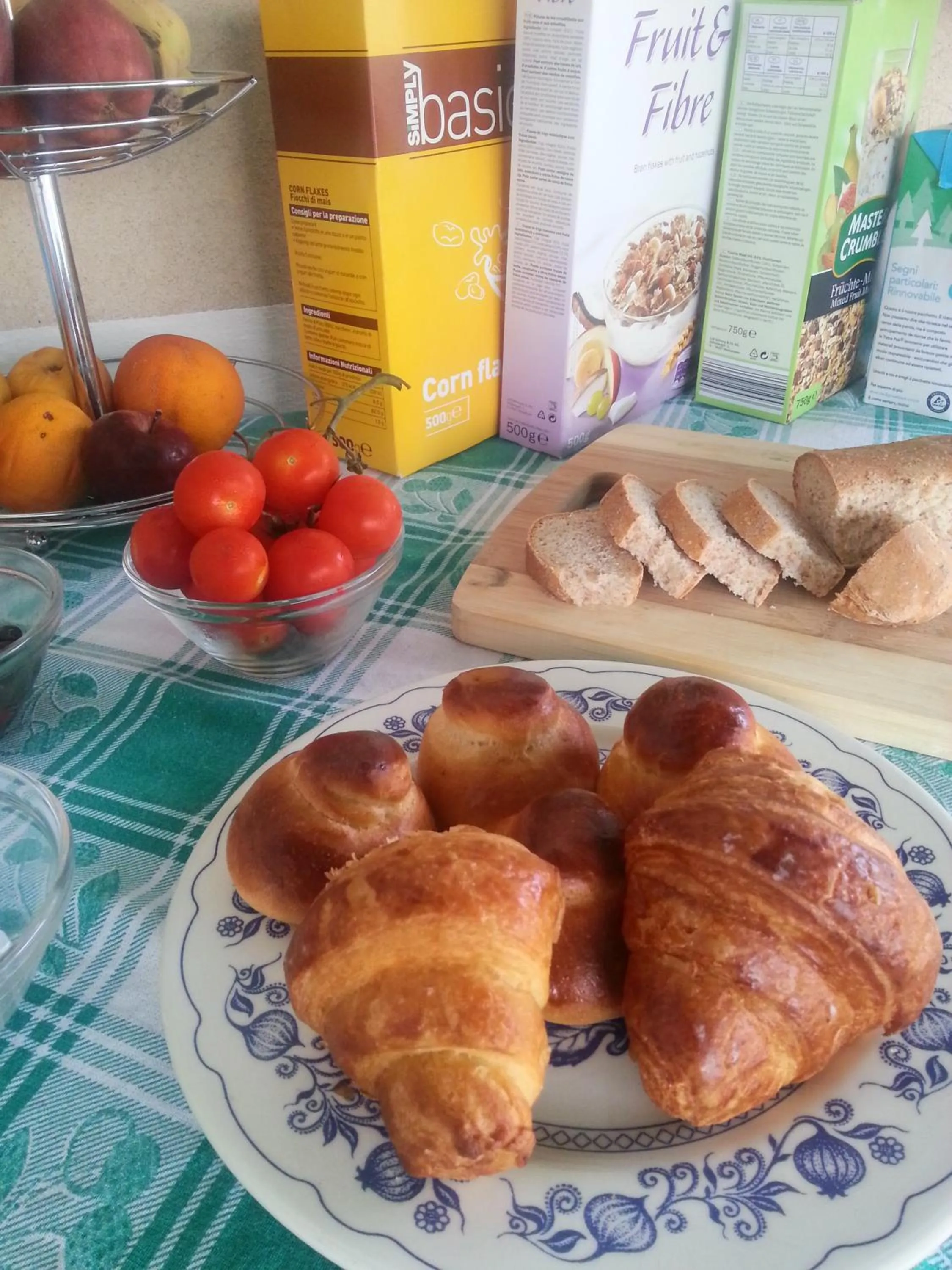 Buffet breakfast in B&B Casa Laganà