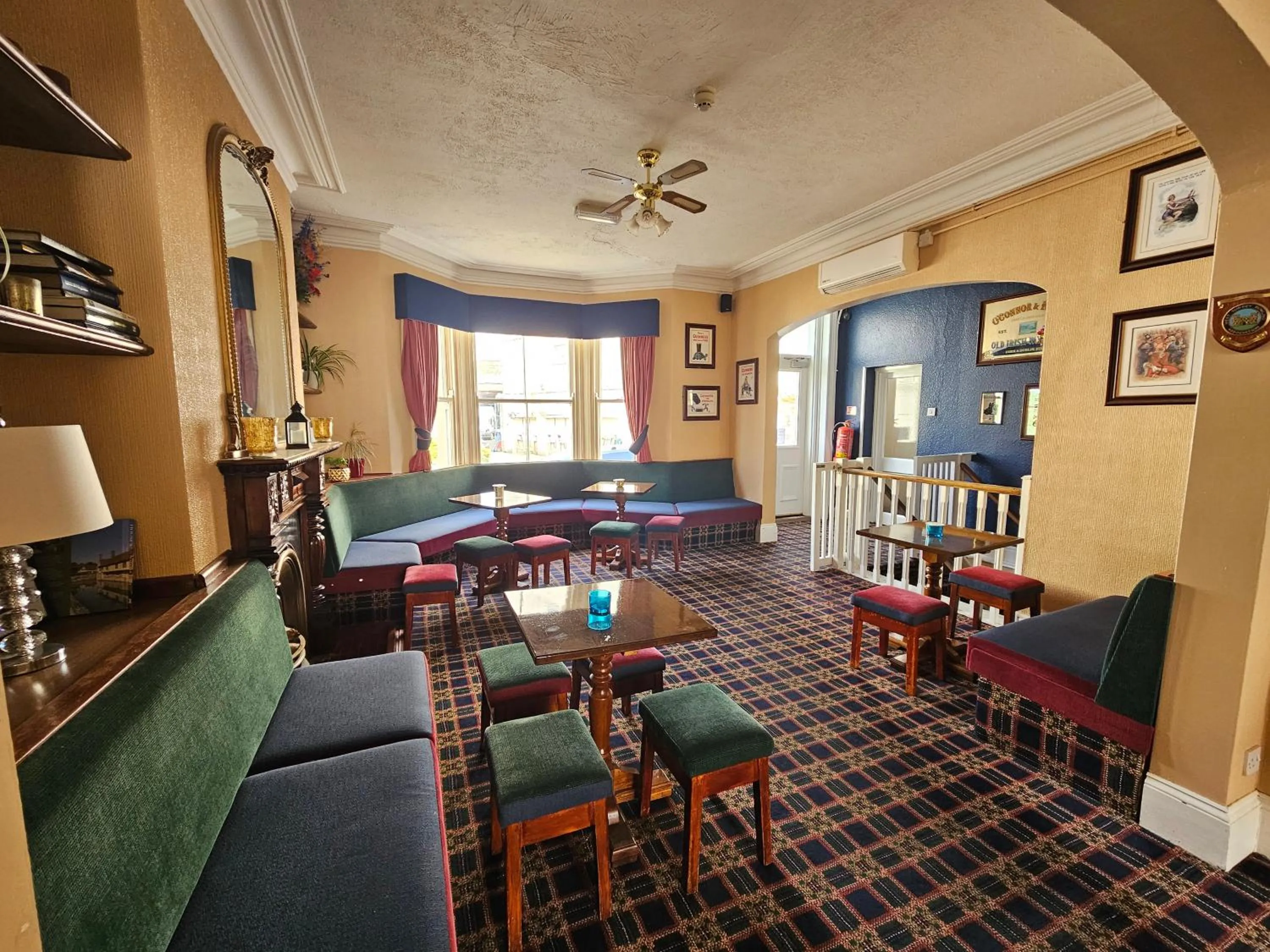 Lounge or bar in Rivelyn Hotel Bar & Restaurant