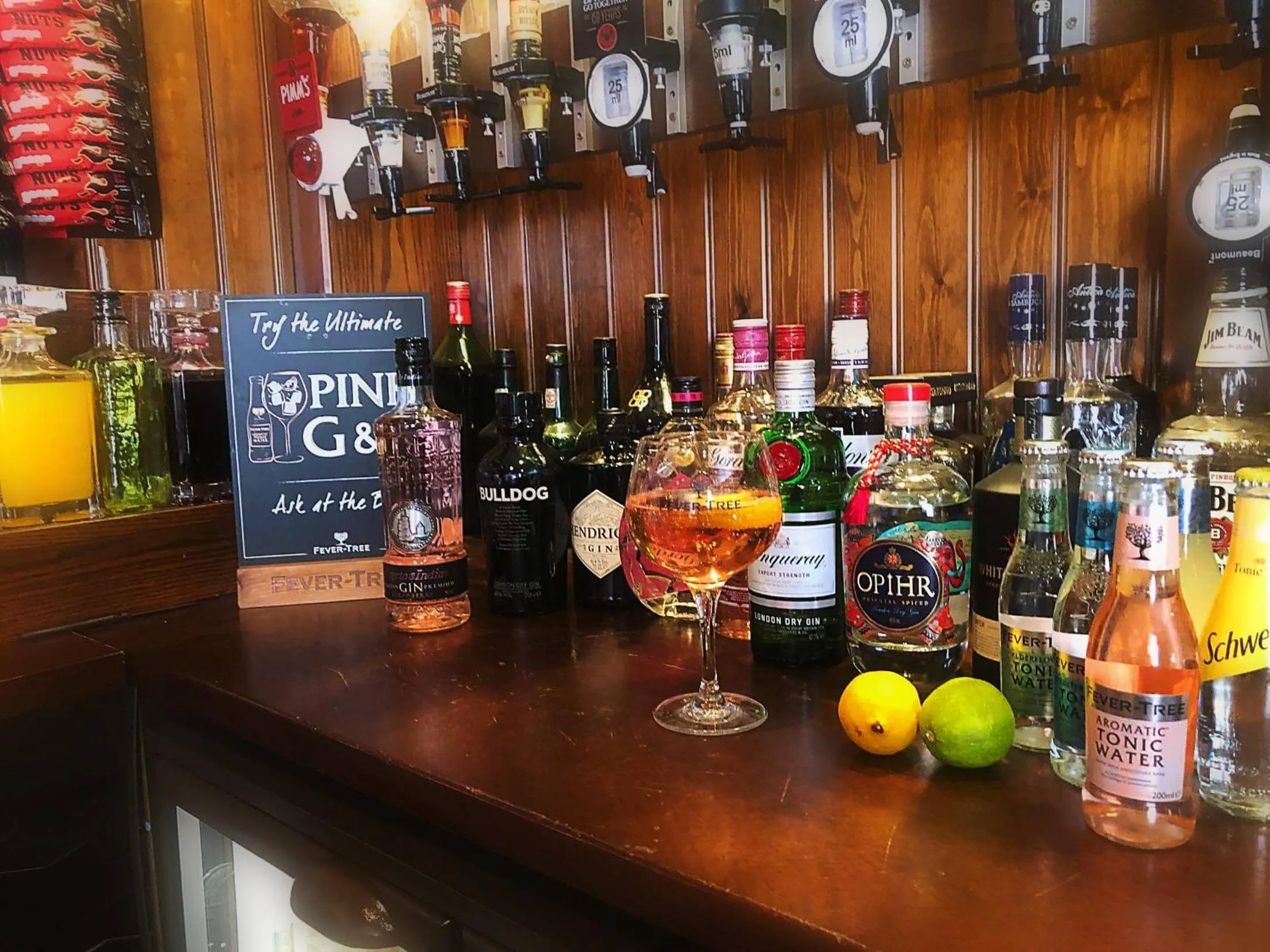 Lounge or bar in Rivelyn Hotel Bar & Restaurant