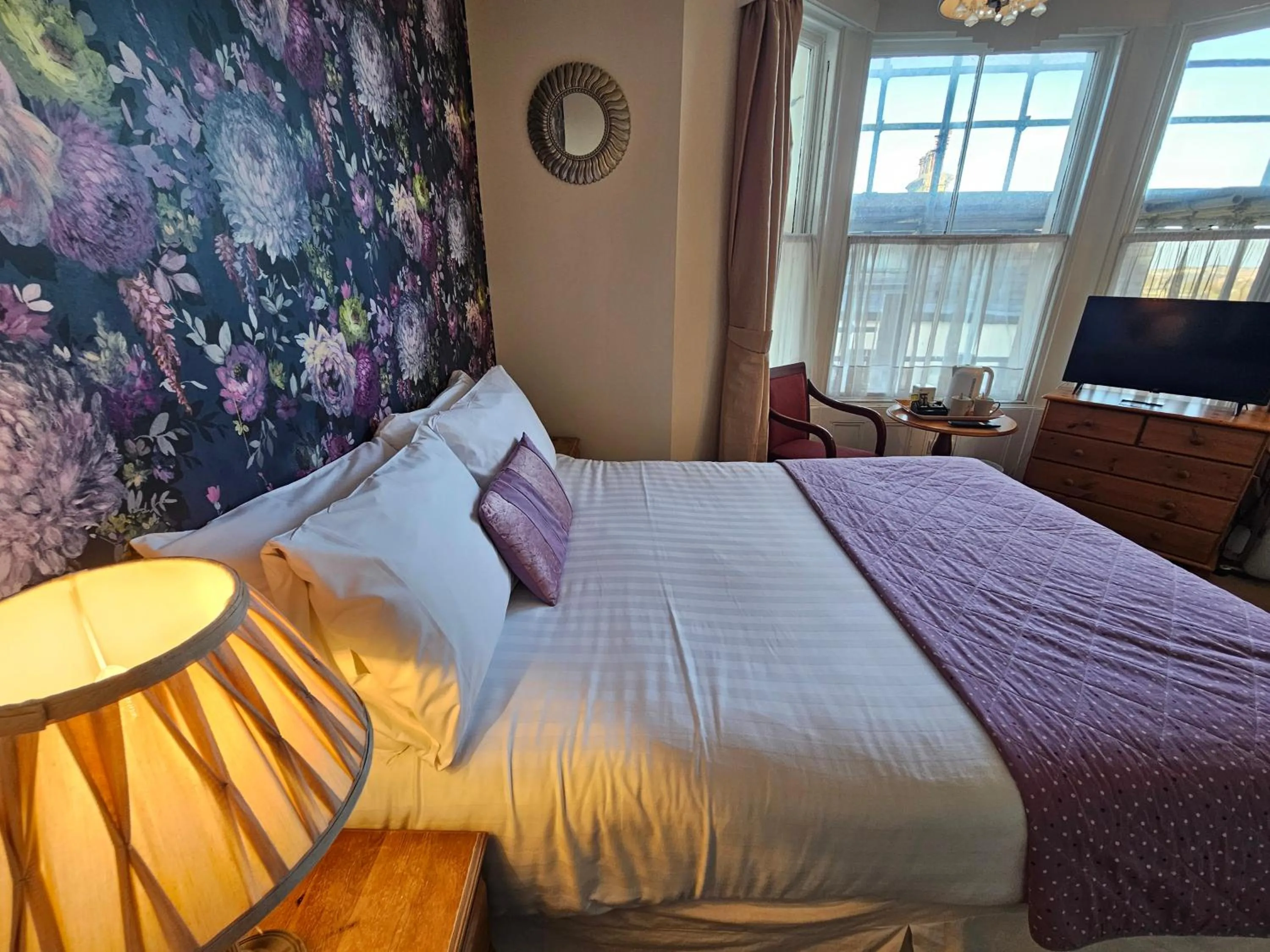 Bed in Rivelyn Hotel Bar & Restaurant