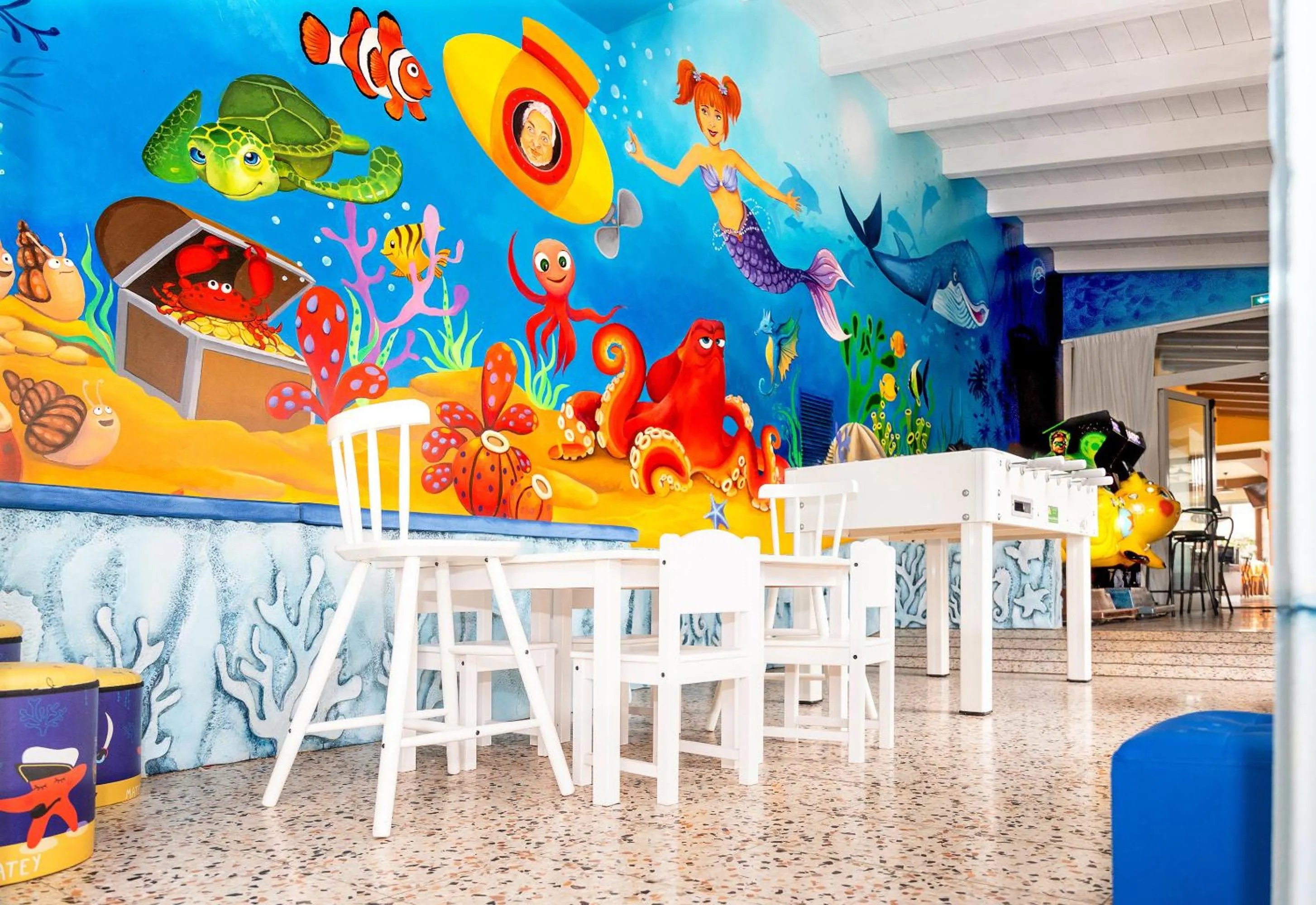 Children play ground in Hotel Villa Elena