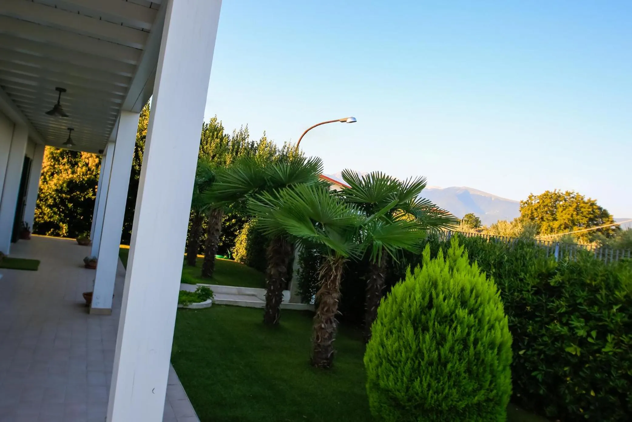 Garden in B&B Dimora ROSSIPINTI