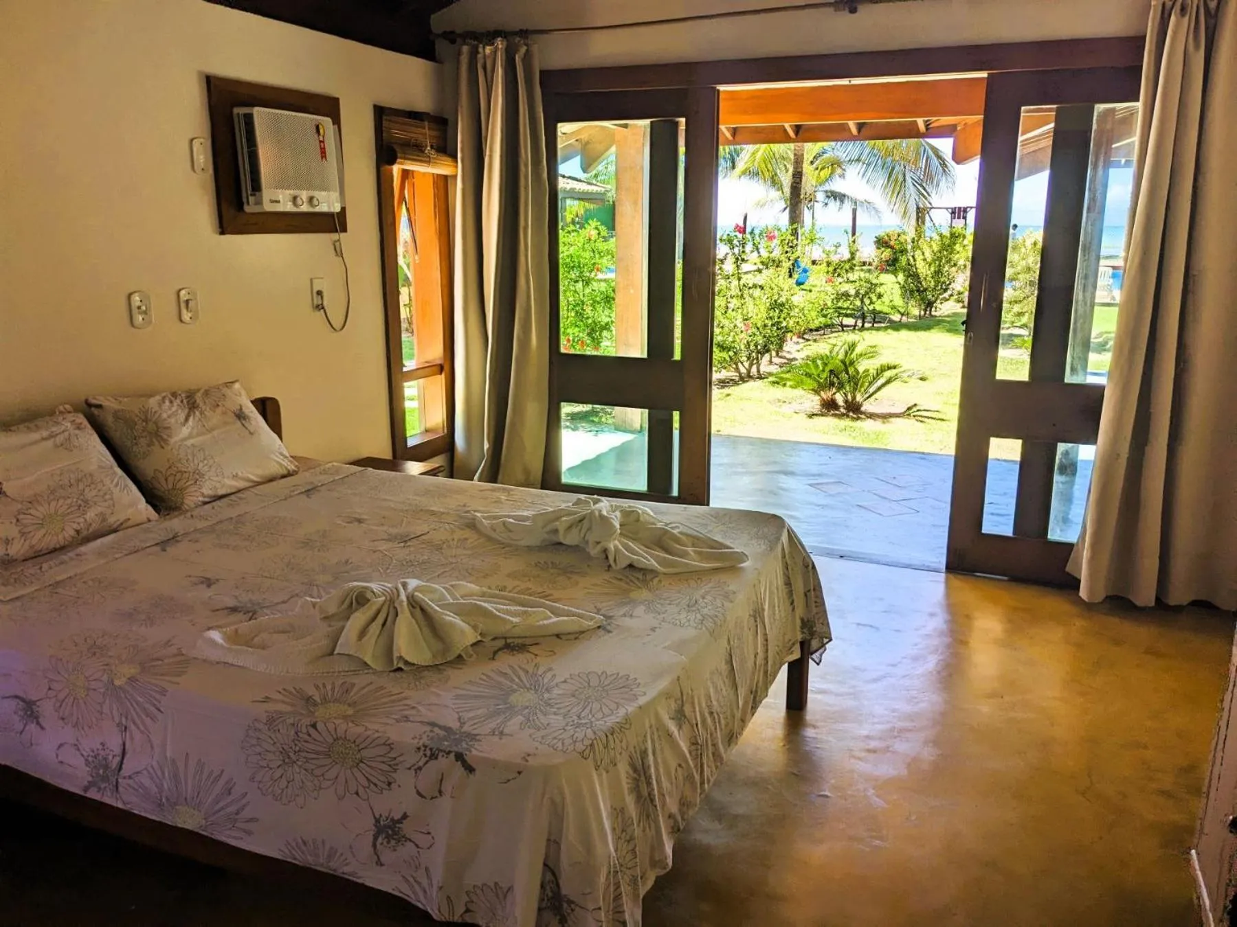 View (from property/room), Bed in Residence Maria Vittoria Praia Arraial
