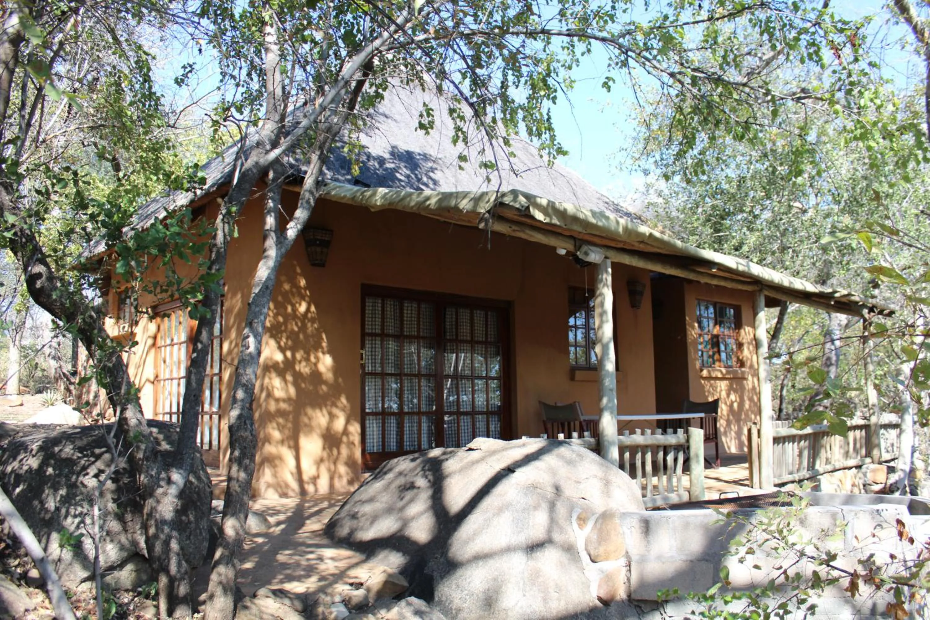 Property building in Tantebane Game Ranch