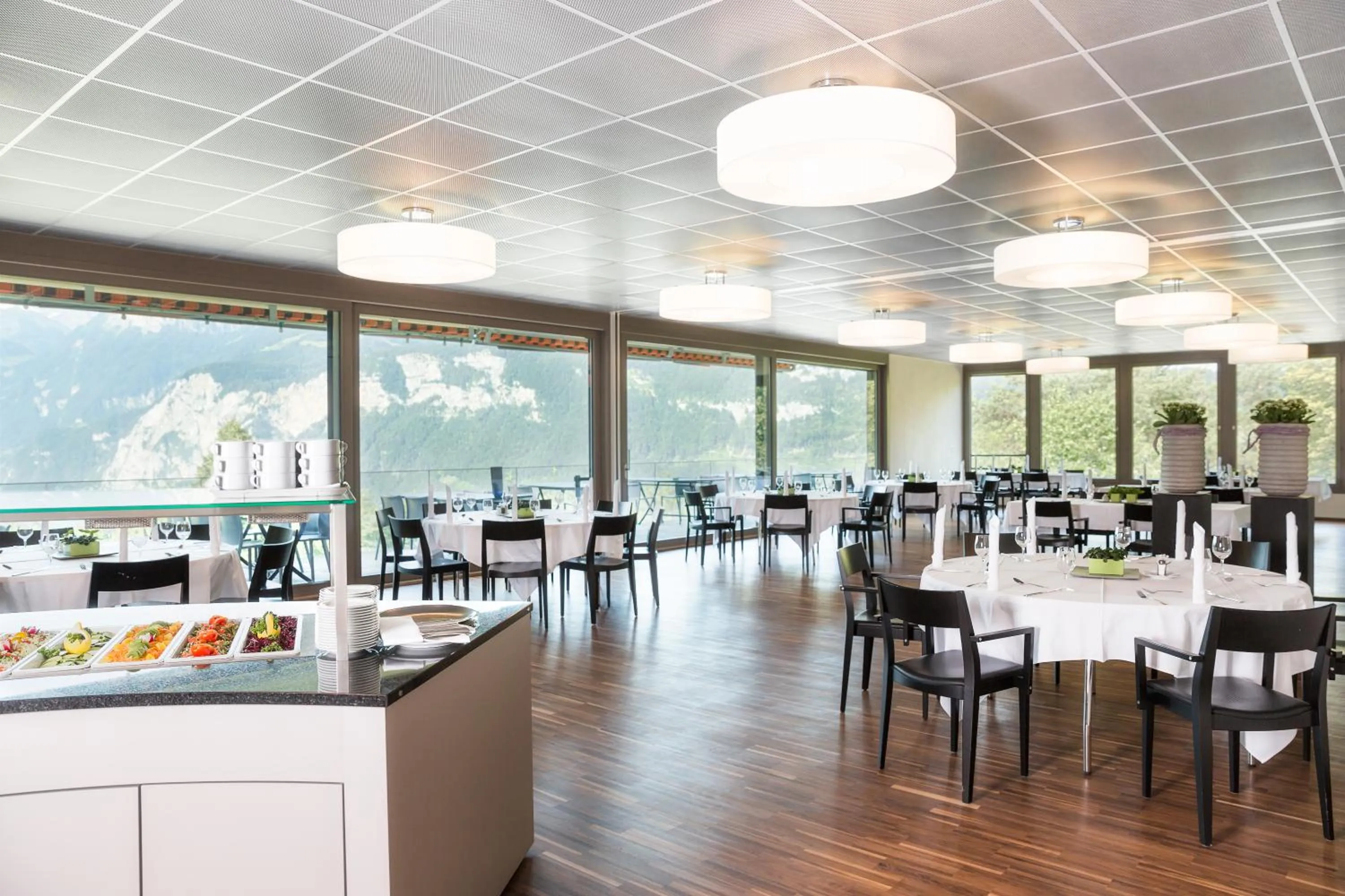 Restaurant/places to eat in B&B Hotel Mattli Übernachtung Frühstück