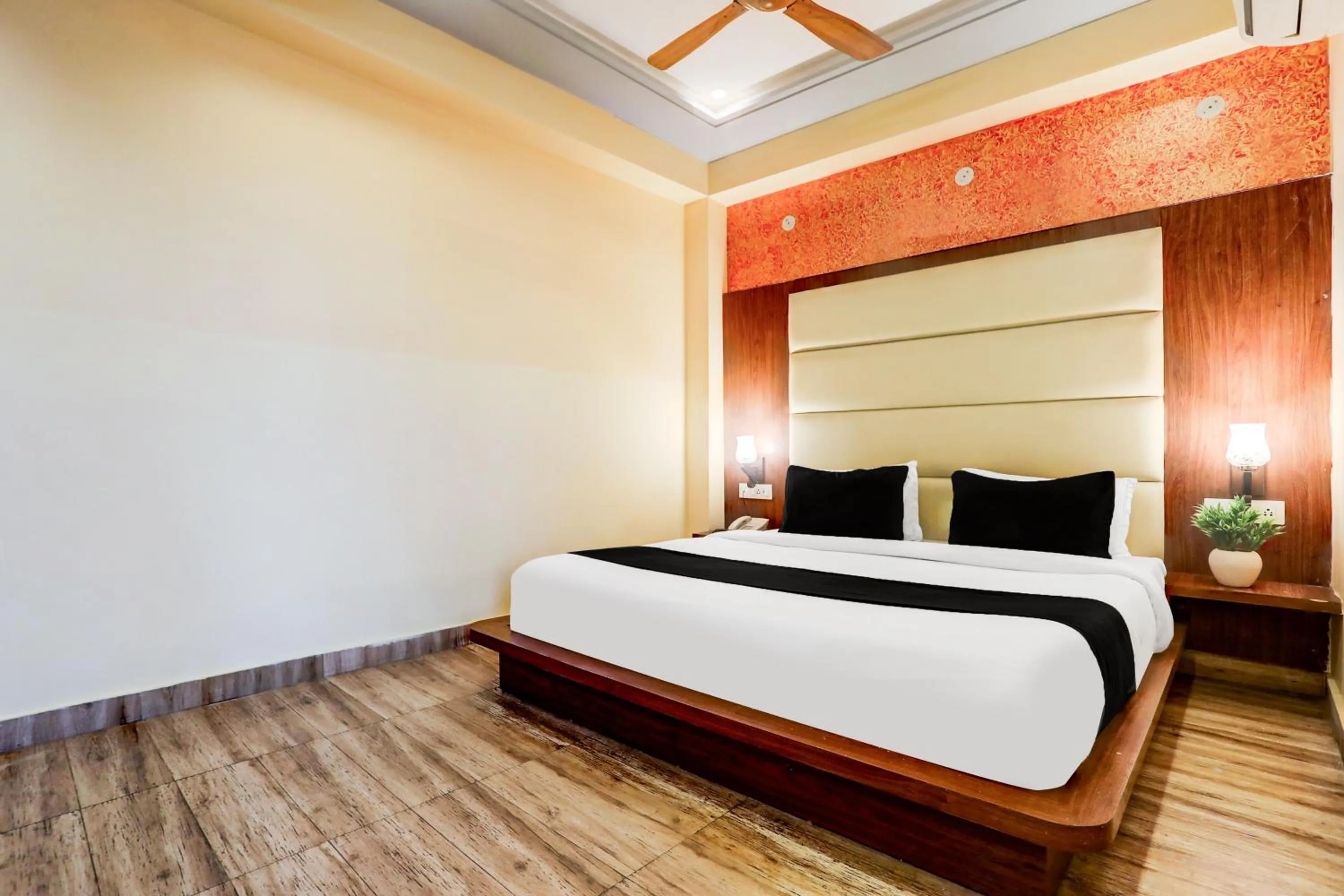 Bedroom, Bed in Super Townhouse Oak Pacify Hills