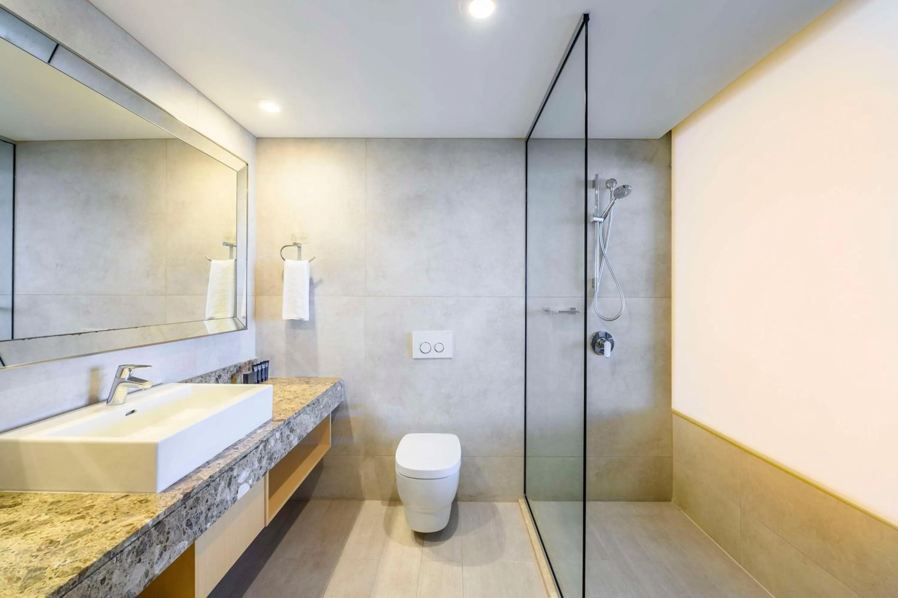 Bathroom in Rendezvous Hotel Perth Scarborough