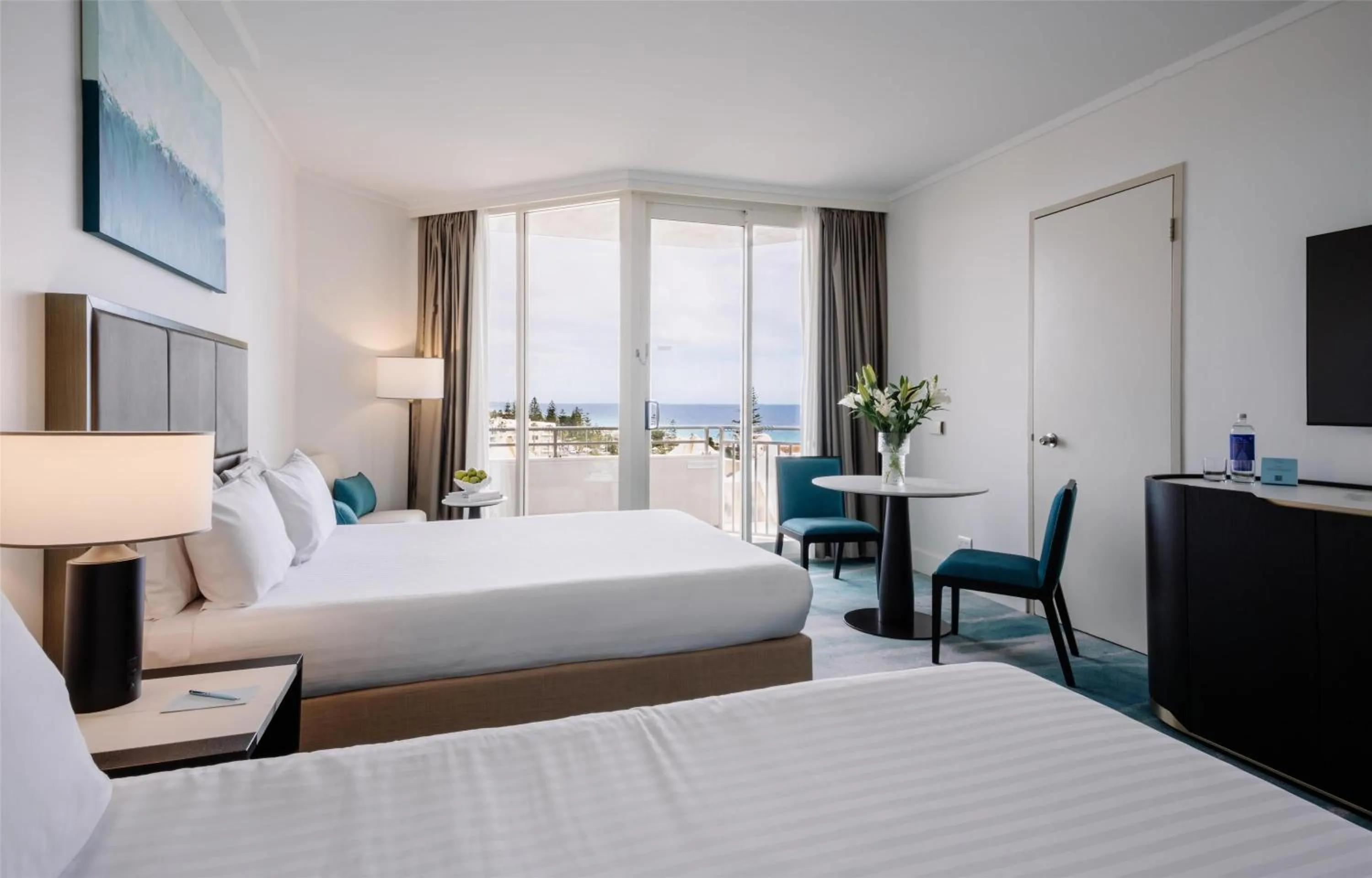 Bedroom, Bed in Rendezvous Hotel Perth Scarborough