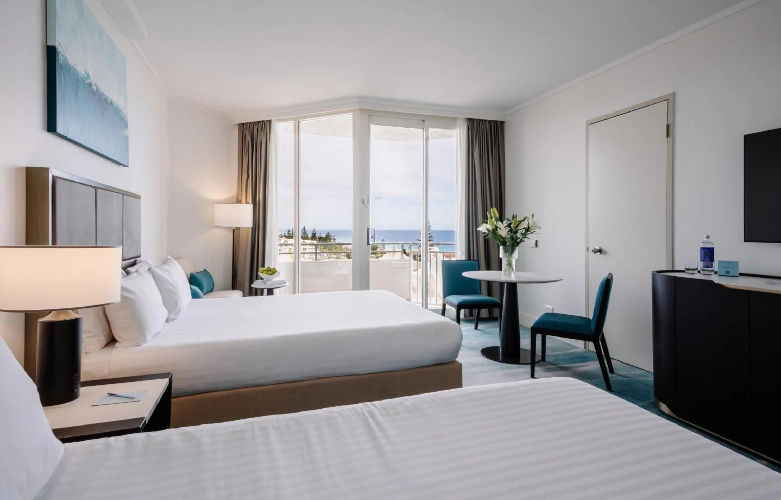 View (from property/room), Bed in Rendezvous Hotel Perth Scarborough