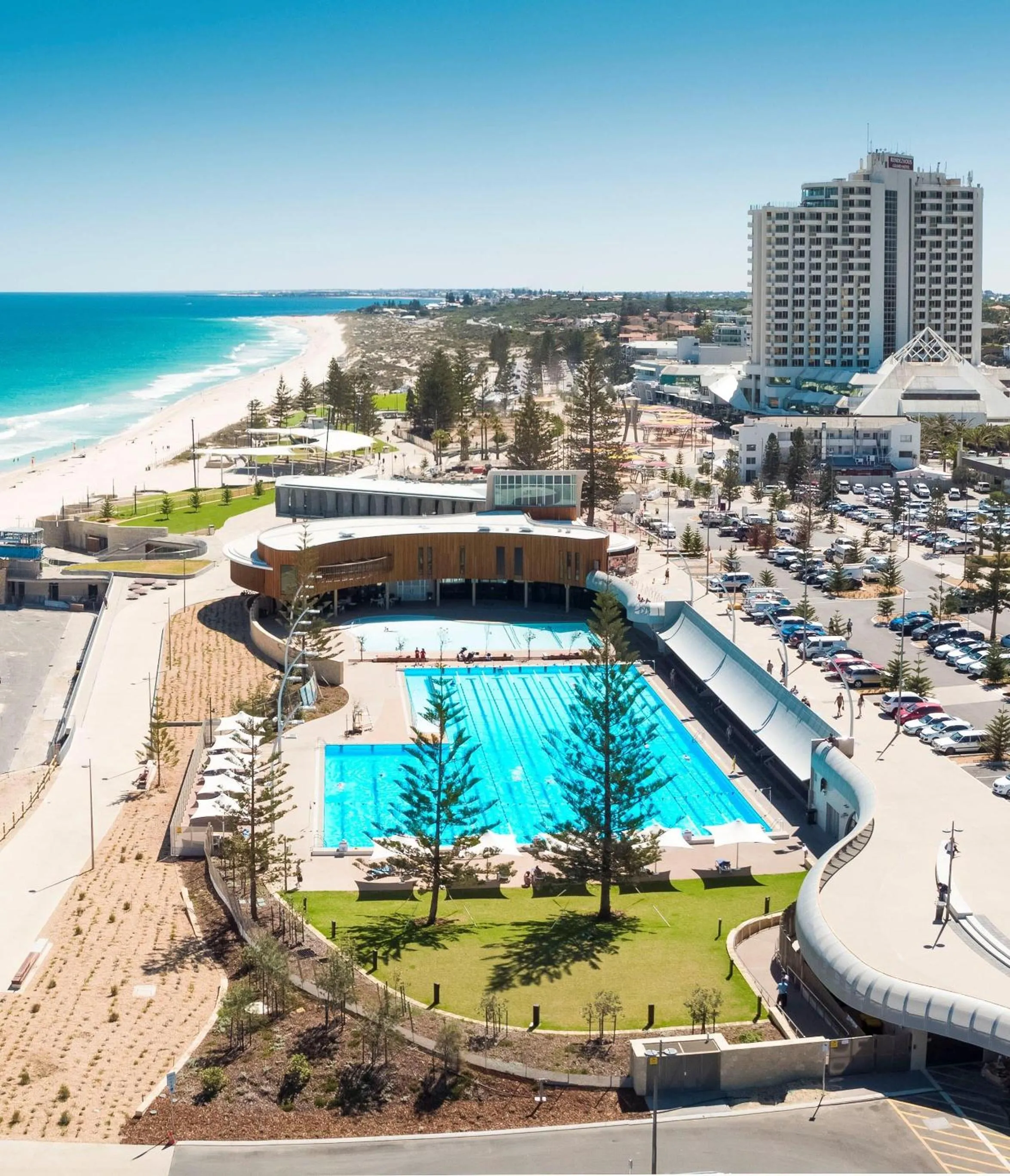 Pool view in Rendezvous Hotel Perth Scarborough
