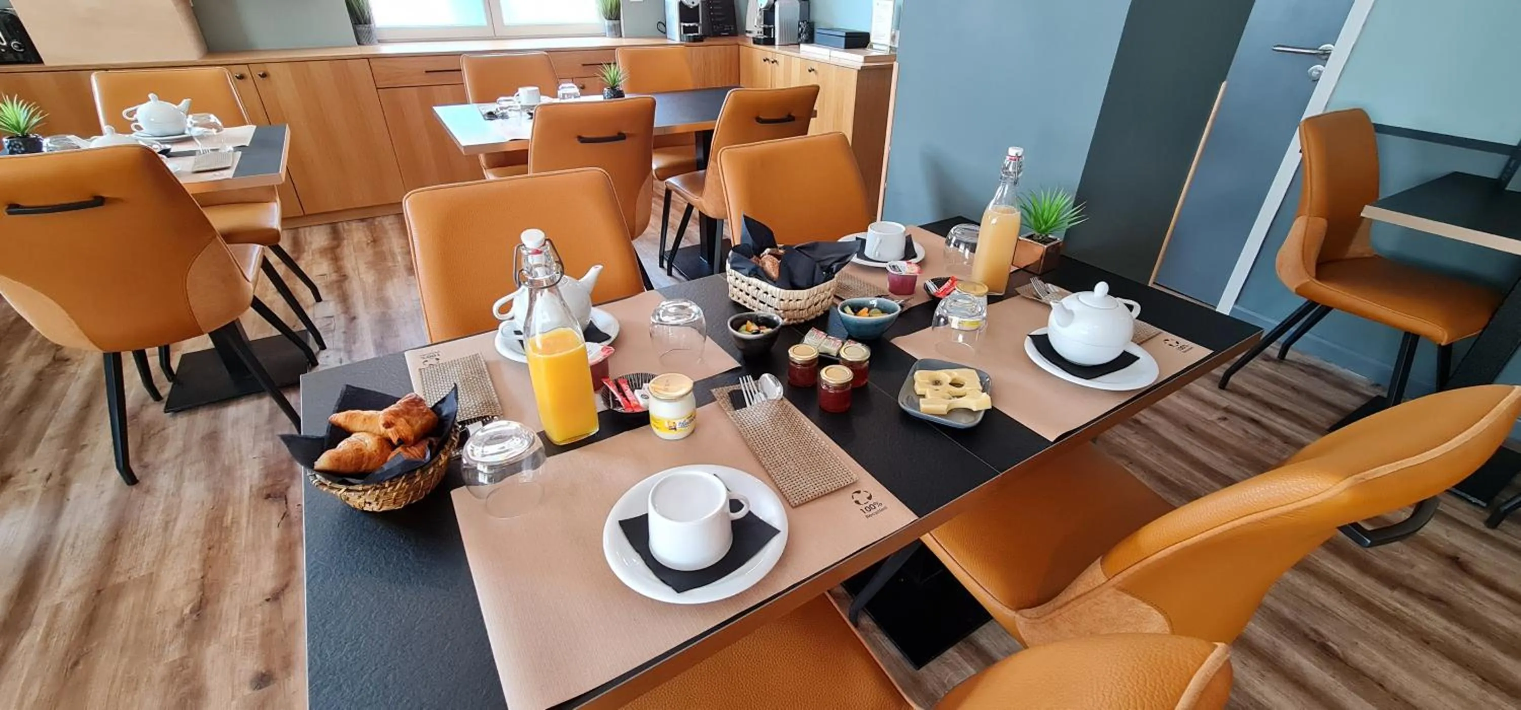 Continental breakfast in Hôtel Le C - Boutique Hôtel