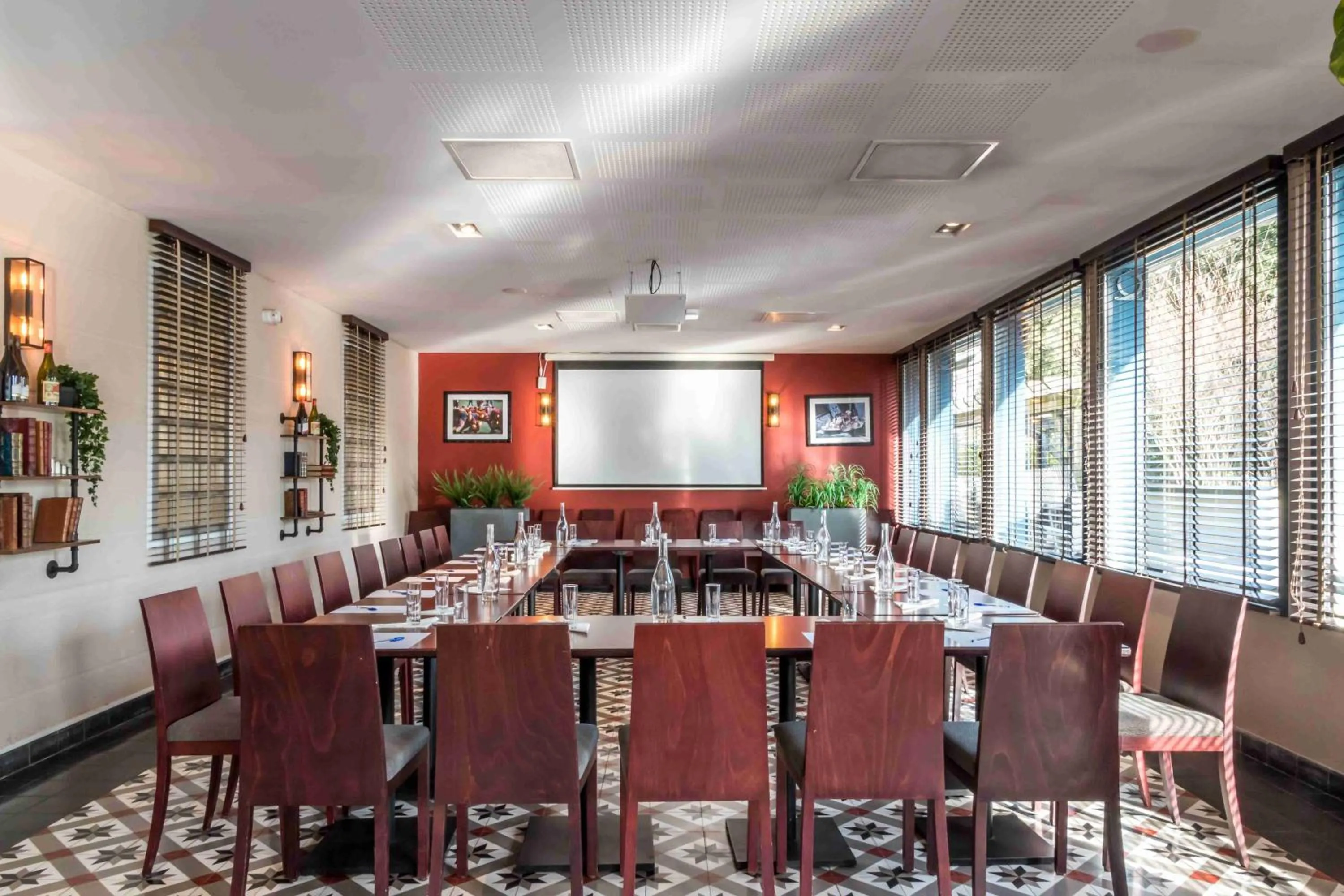 Meeting/conference room in Plessis Parc Hôtel
