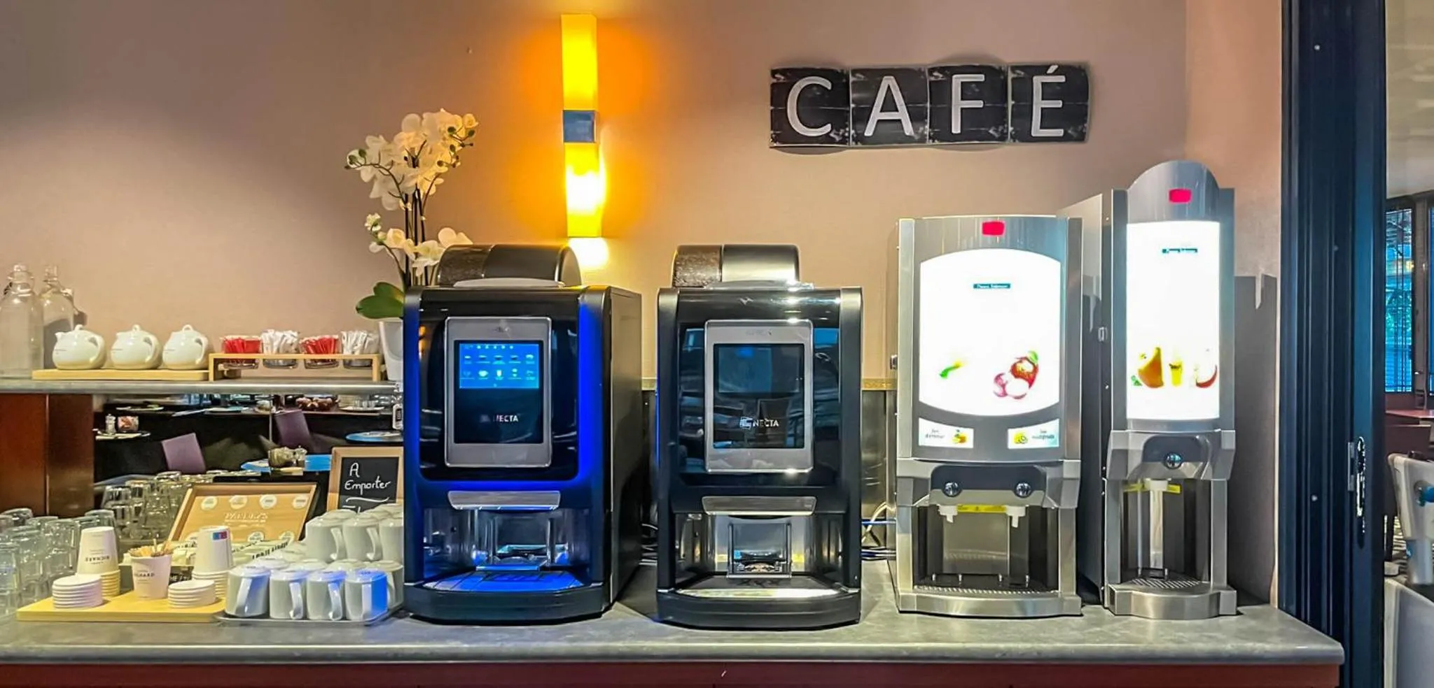 Breakfast in Plessis Parc Hôtel